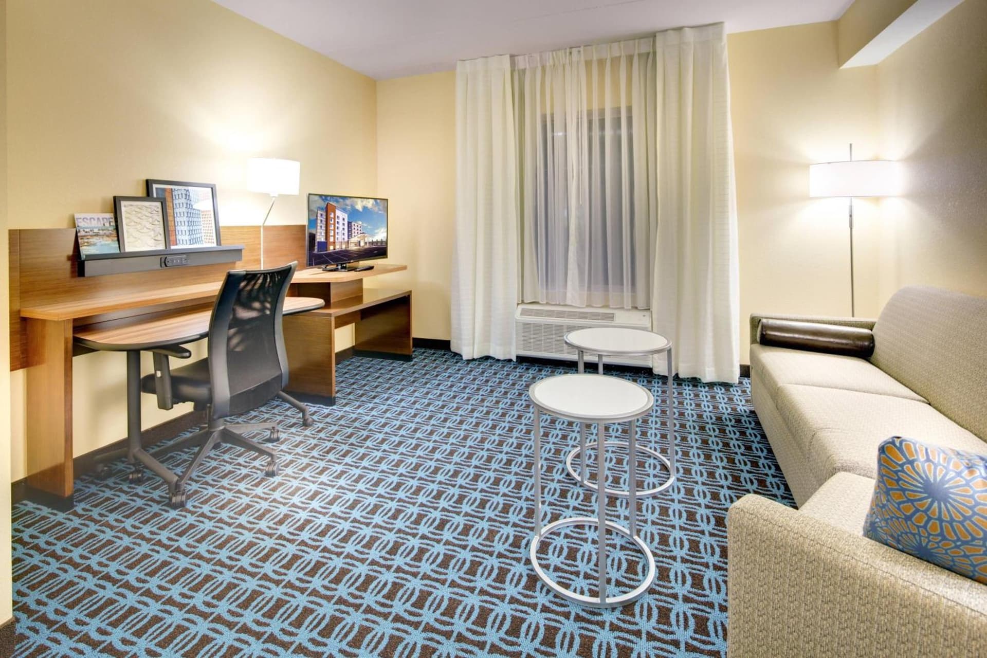 Fairfield Inn & Suites by Marriott Asheville Tunnel Road gallery photo in Asheville, NC — image 7