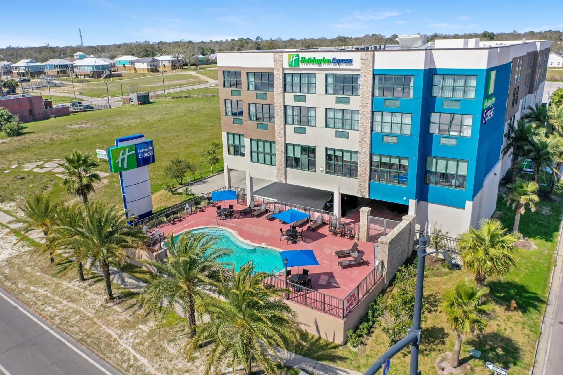 Holiday Inn Express - Gulfport Beach by IHG gallery photo in Gulfport, MS — image 47