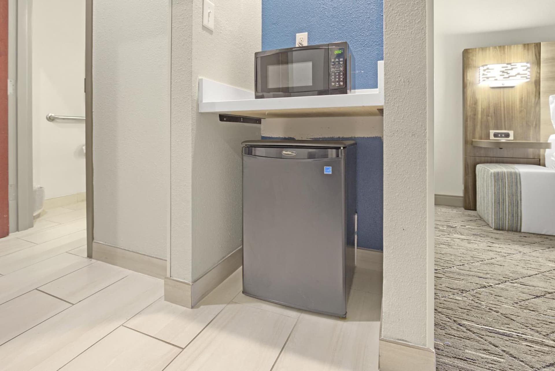 Holiday Inn Express - Gulfport Beach by IHG gallery photo in Gulfport, MS — image 70