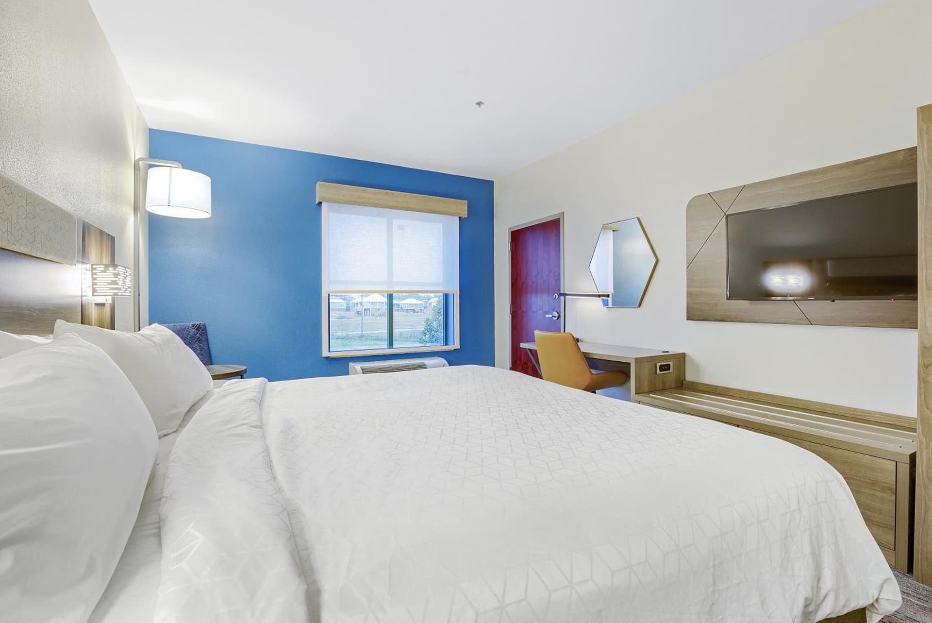 Holiday Inn Express - Gulfport Beach by IHG gallery photo in Gulfport, MS — image 44