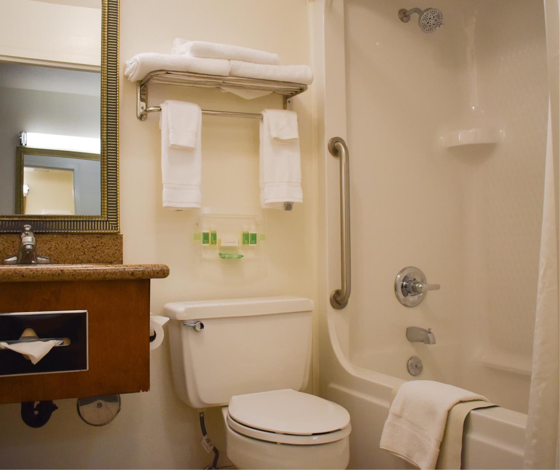 Holiday Inn Redding by IHG gallery photo in Redding, CA — image 20