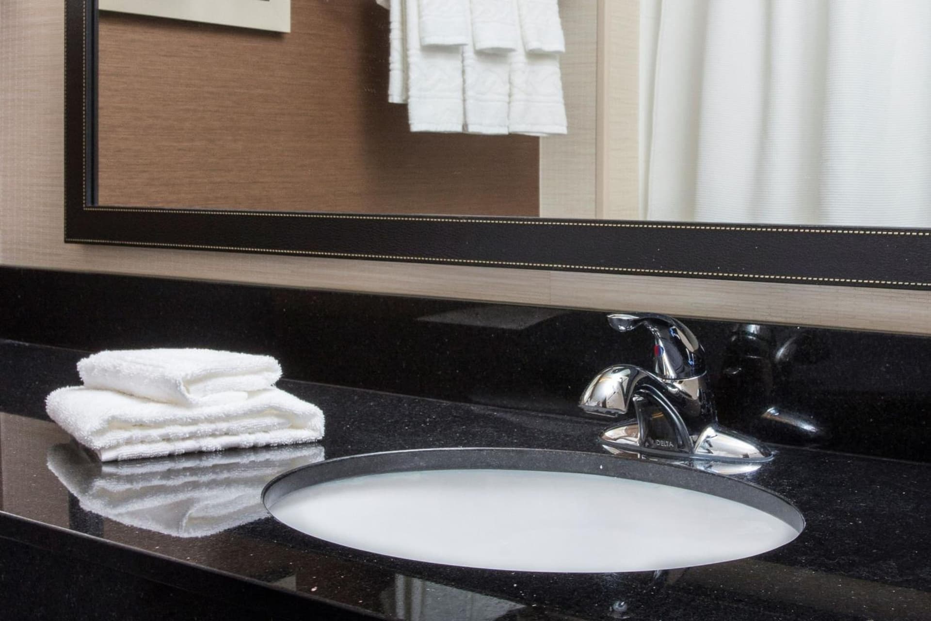 Fairfield Inn & Suites Ashland interior in Ashland, KY — gallery photo 2