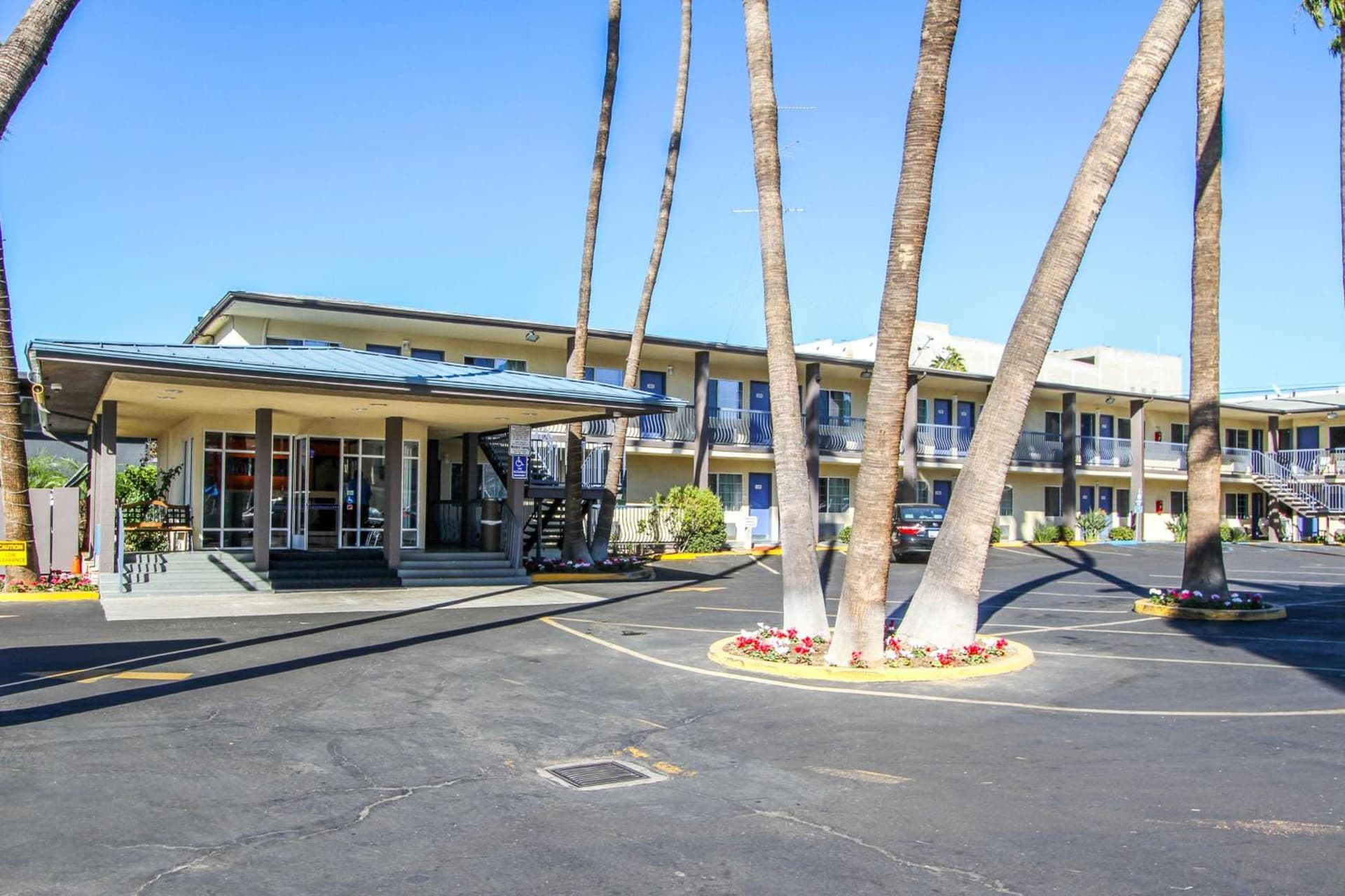 Motel 6 San Diego, CA Airport Harbor featured exterior or lobby in San Diego, CA — similar hotel