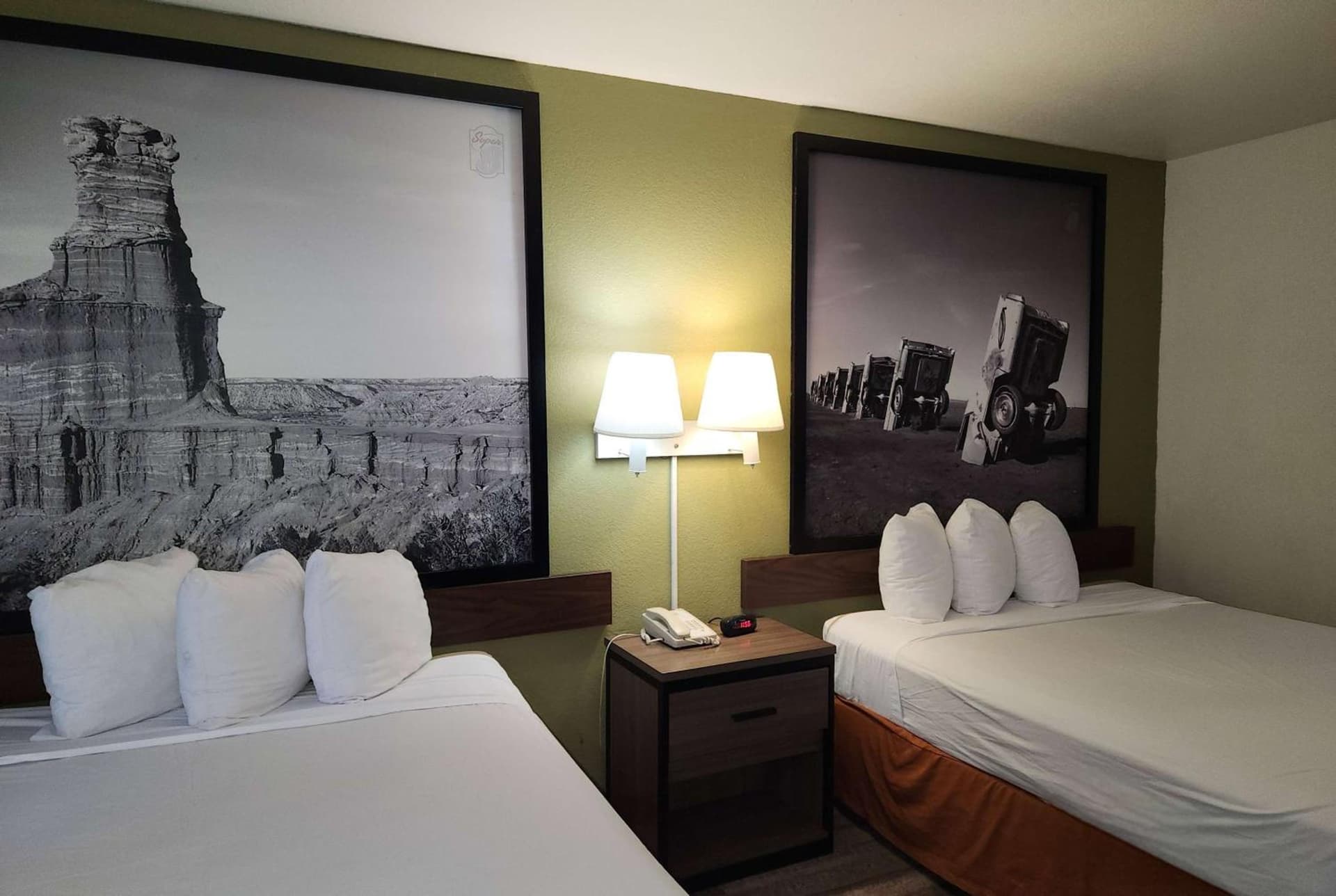 Super 8 by Wyndham Austin North/University Area gallery photo in Austin, TX — image 21