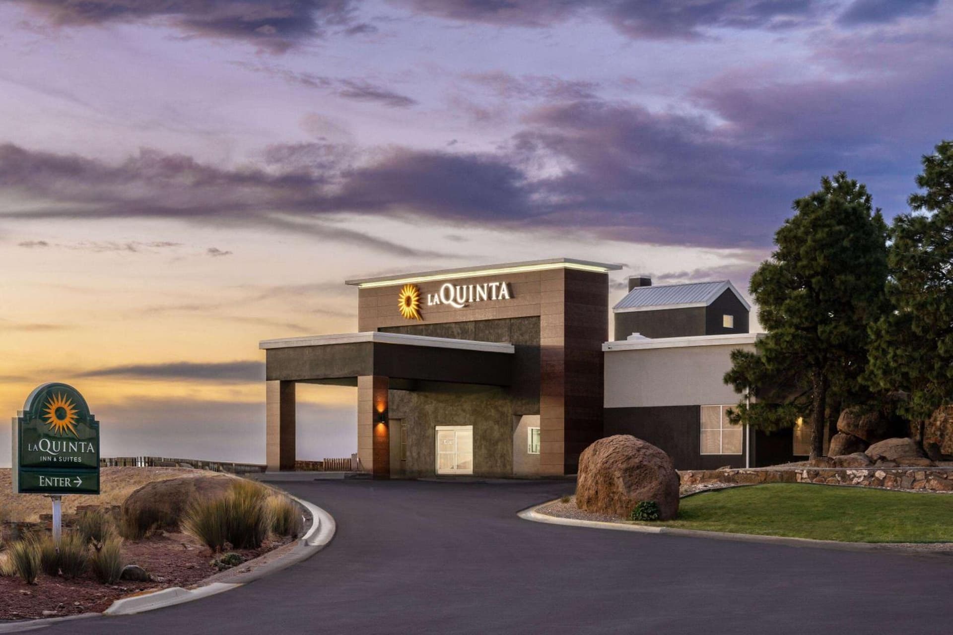 La Quinta by Wyndham Santa Rosa featured exterior or lobby in Santa Rosa, NM — similar hotel