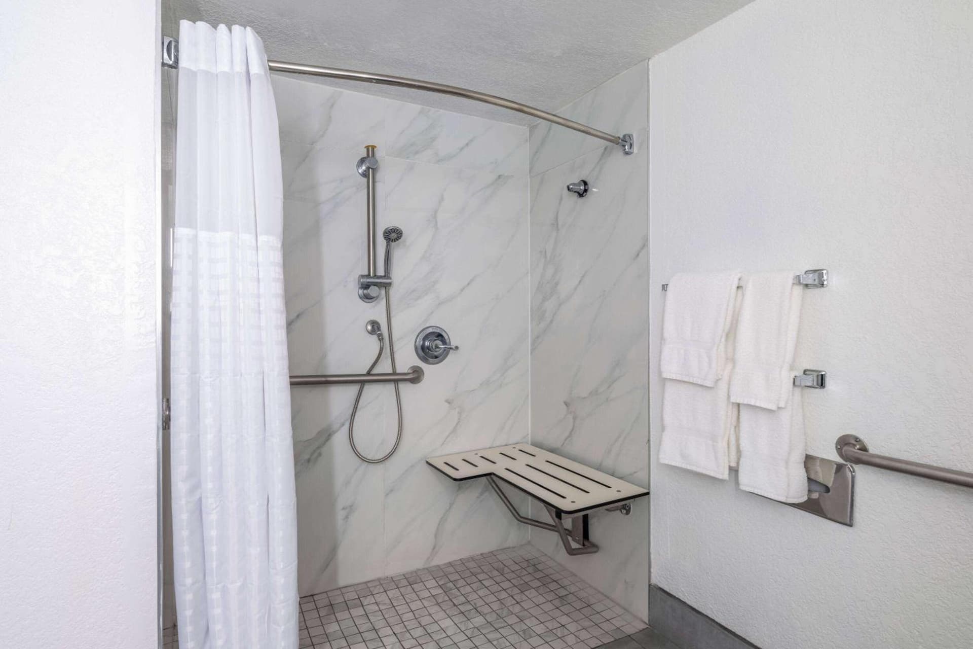 La Quinta Inn by Wyndham Sacramento North gallery photo in Sacramento, CA — image 16