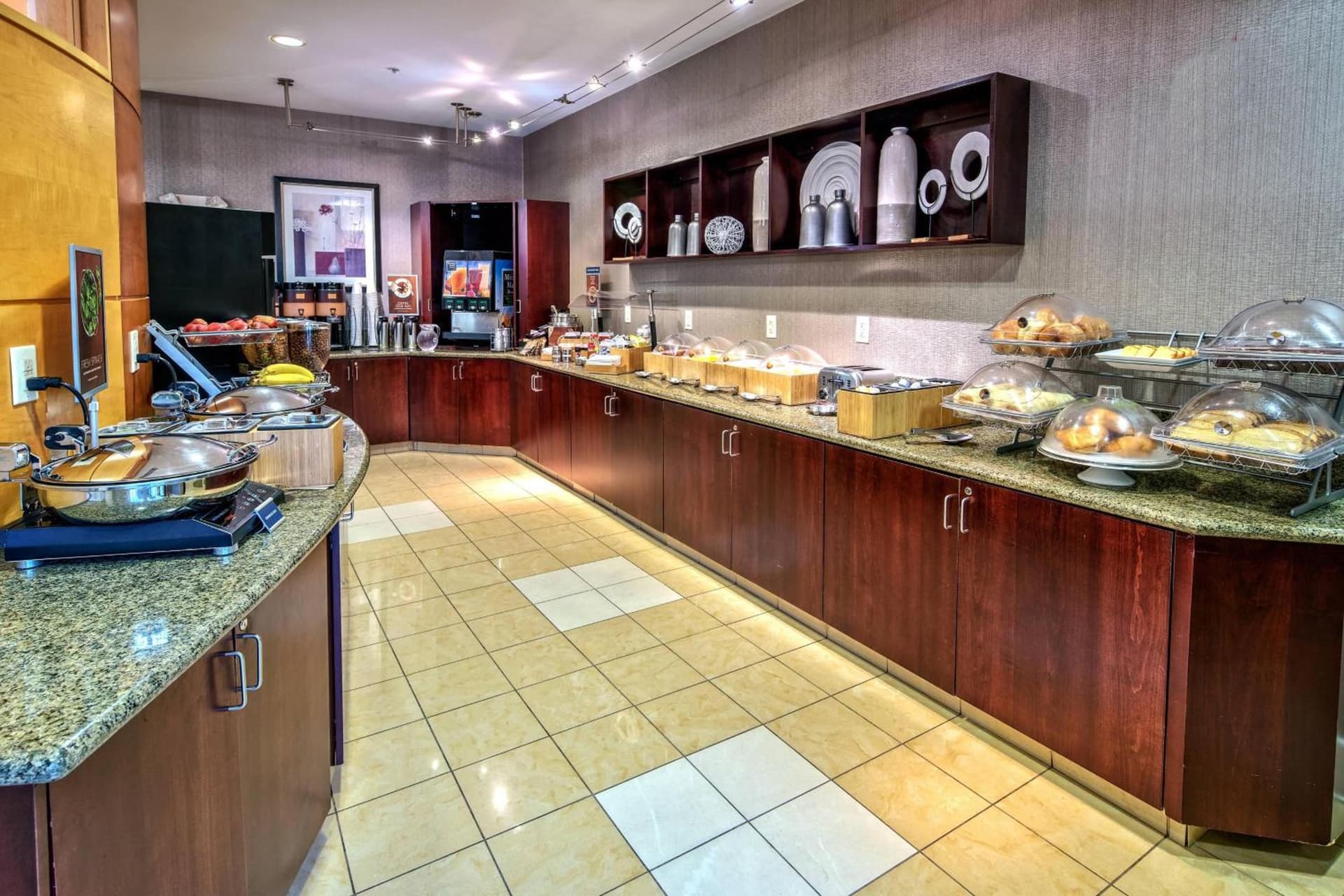 SpringHill Suites by Marriott New Bern gallery photo in New Bern, NC — image 8