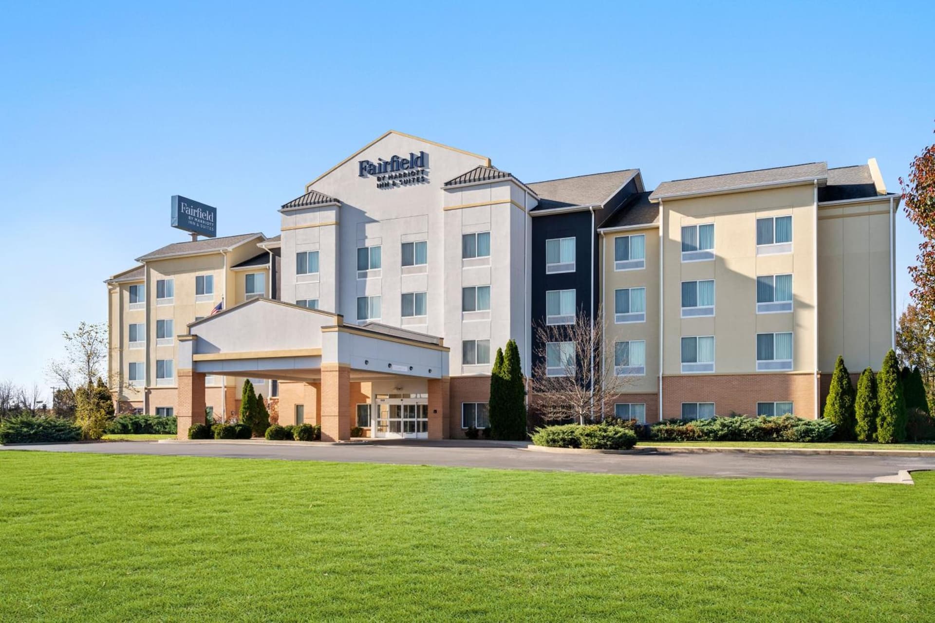 Fairfield Inn & Suites by Marriott Paducah featured exterior or lobby in Paducah, KY — similar hotel