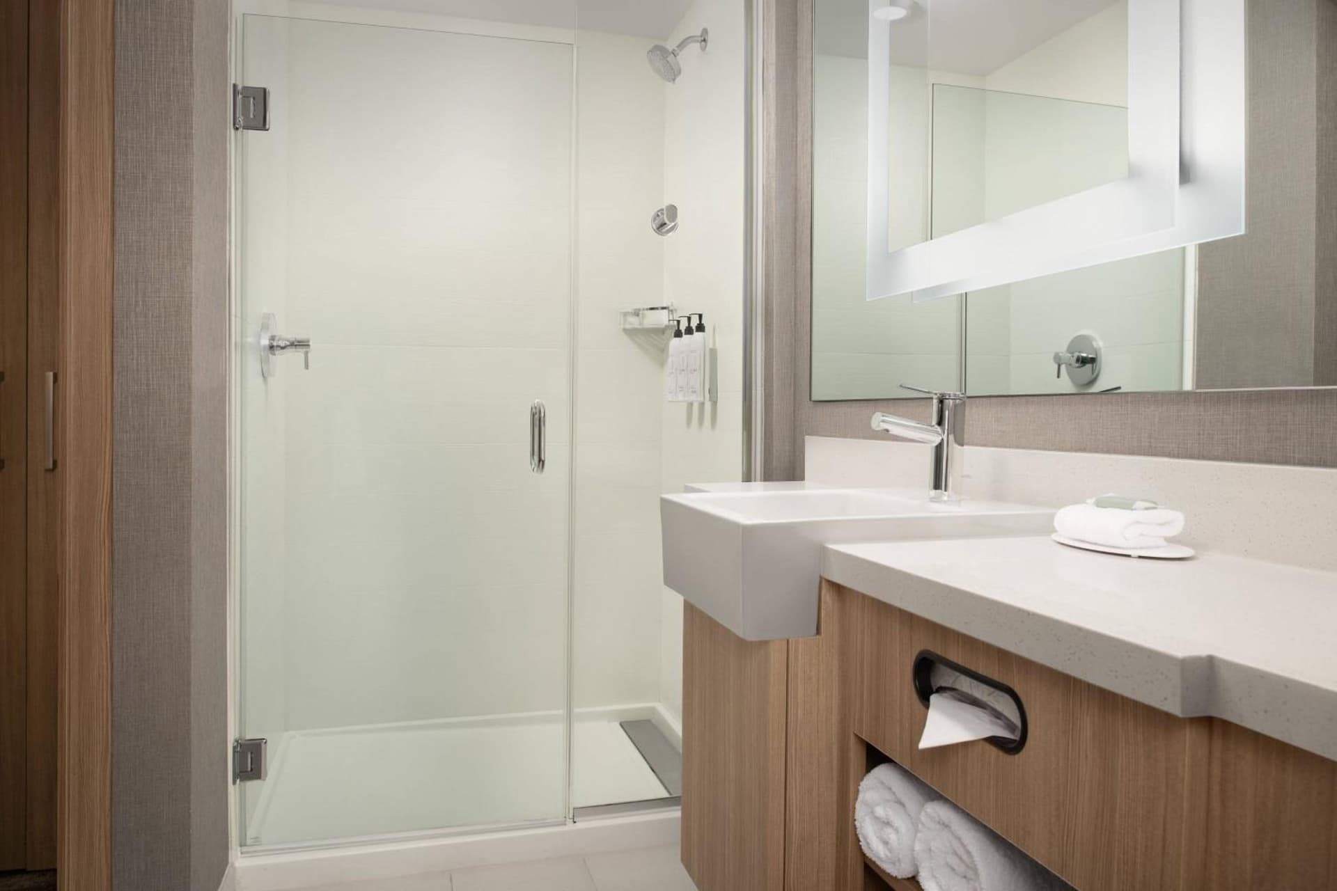 SpringHill Suites By Marriott Charleston Airport & Convention Center gallery photo in Charleston, SC — image 92