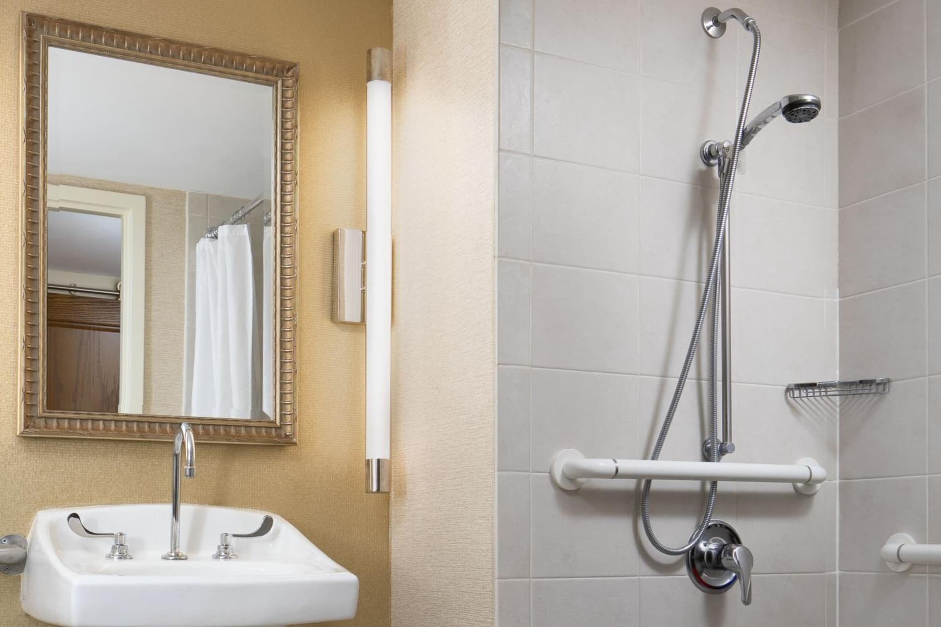The Lincoln Marriott Cornhusker Hotel gallery photo in Lincoln, NE — image 15