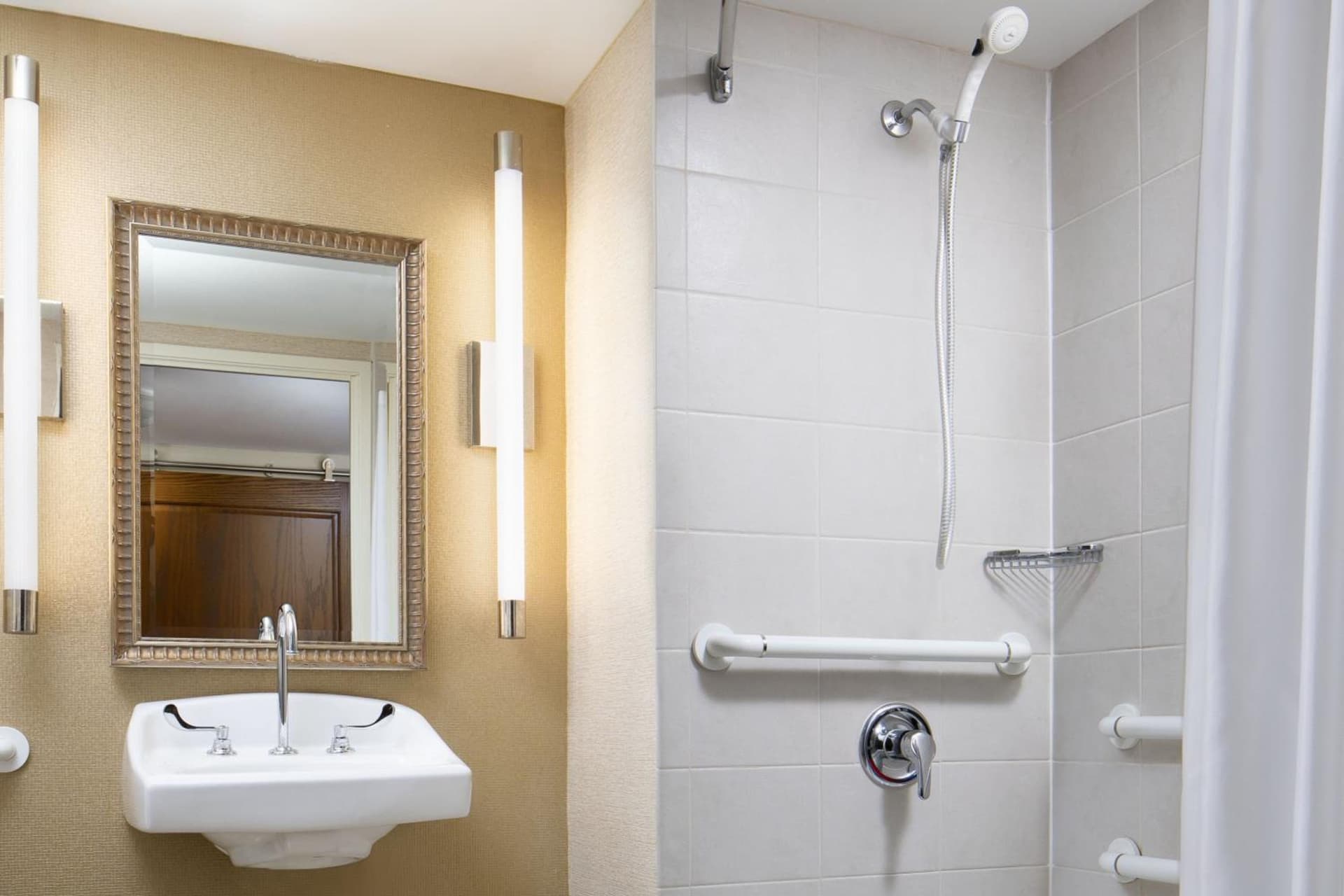 The Lincoln Marriott Cornhusker Hotel gallery photo in Lincoln, NE — image 27