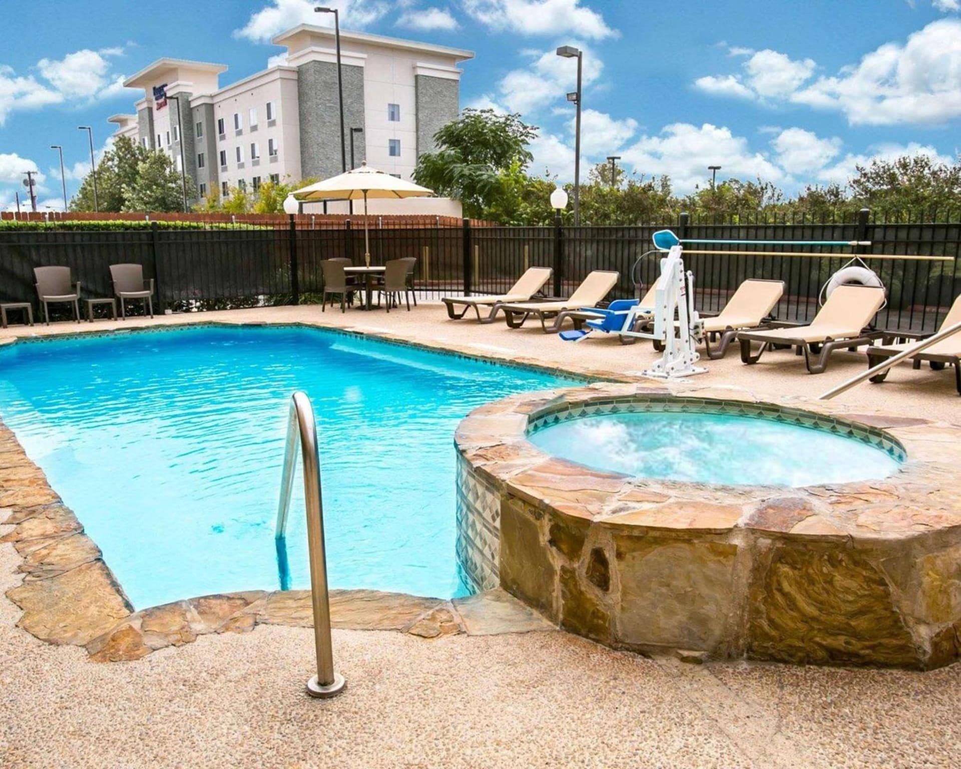 Sleep Inn & Suites New Braunfels gallery photo in New Braunfels, TX — image 10