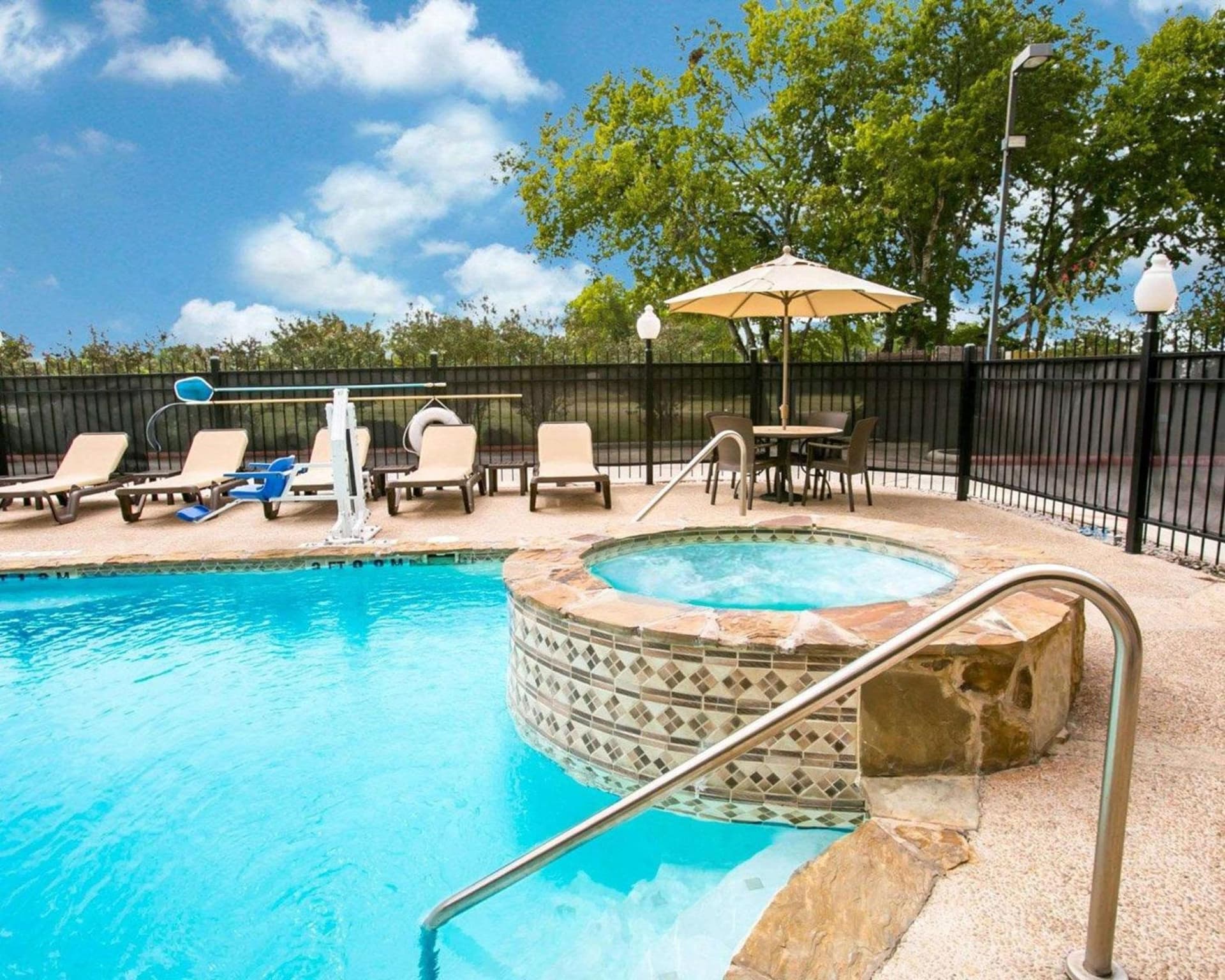 Sleep Inn & Suites New Braunfels gallery photo in New Braunfels, TX — image 21