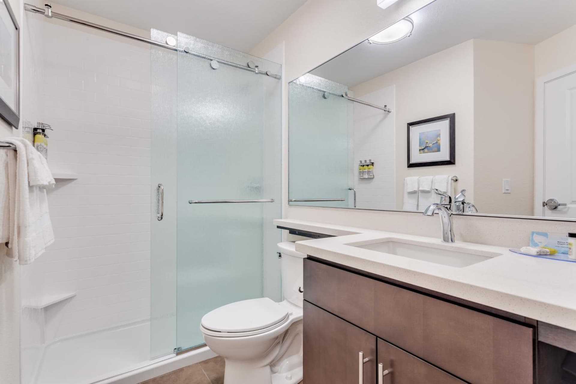 Candlewood Suites Eau Claire I-94 by IHG gallery photo in Eau Claire, WI — image 26