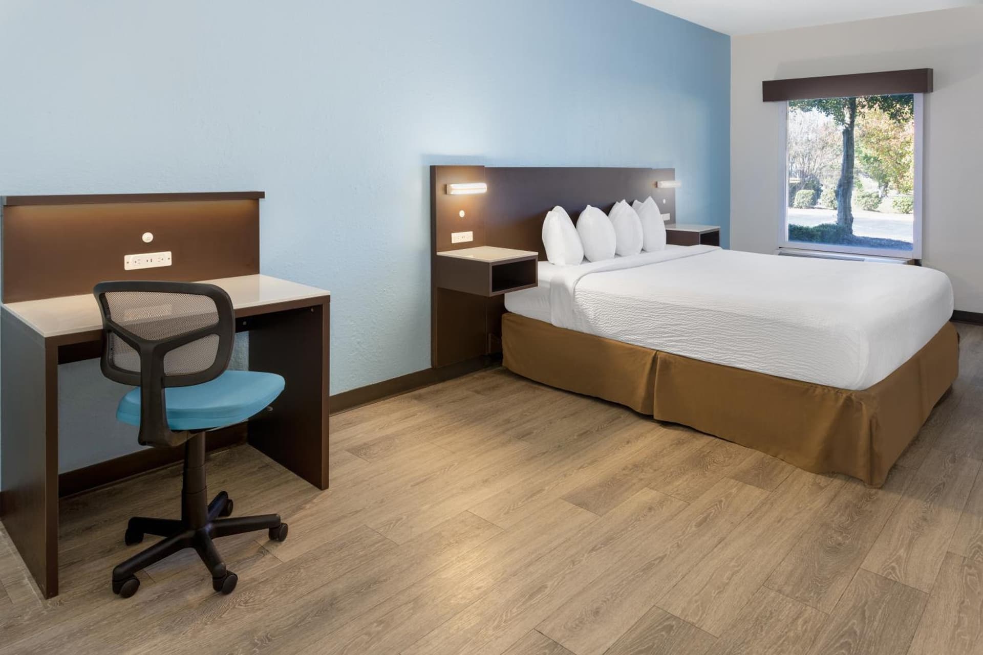 Studio 6 Suites Jacksonville, NC - Camp LeJeune gallery photo in Jacksonville, NC — image 31