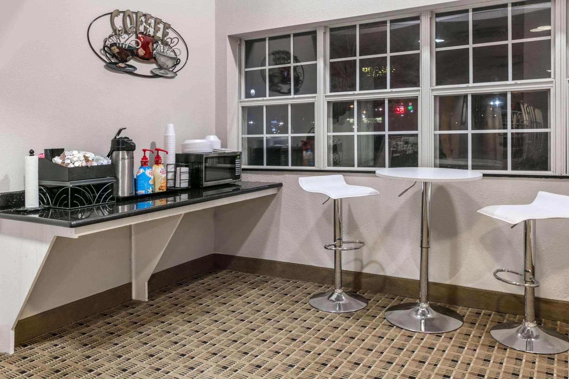 Microtel Inn and Suites Lafayette gallery photo in Lafayette, LA — image 13