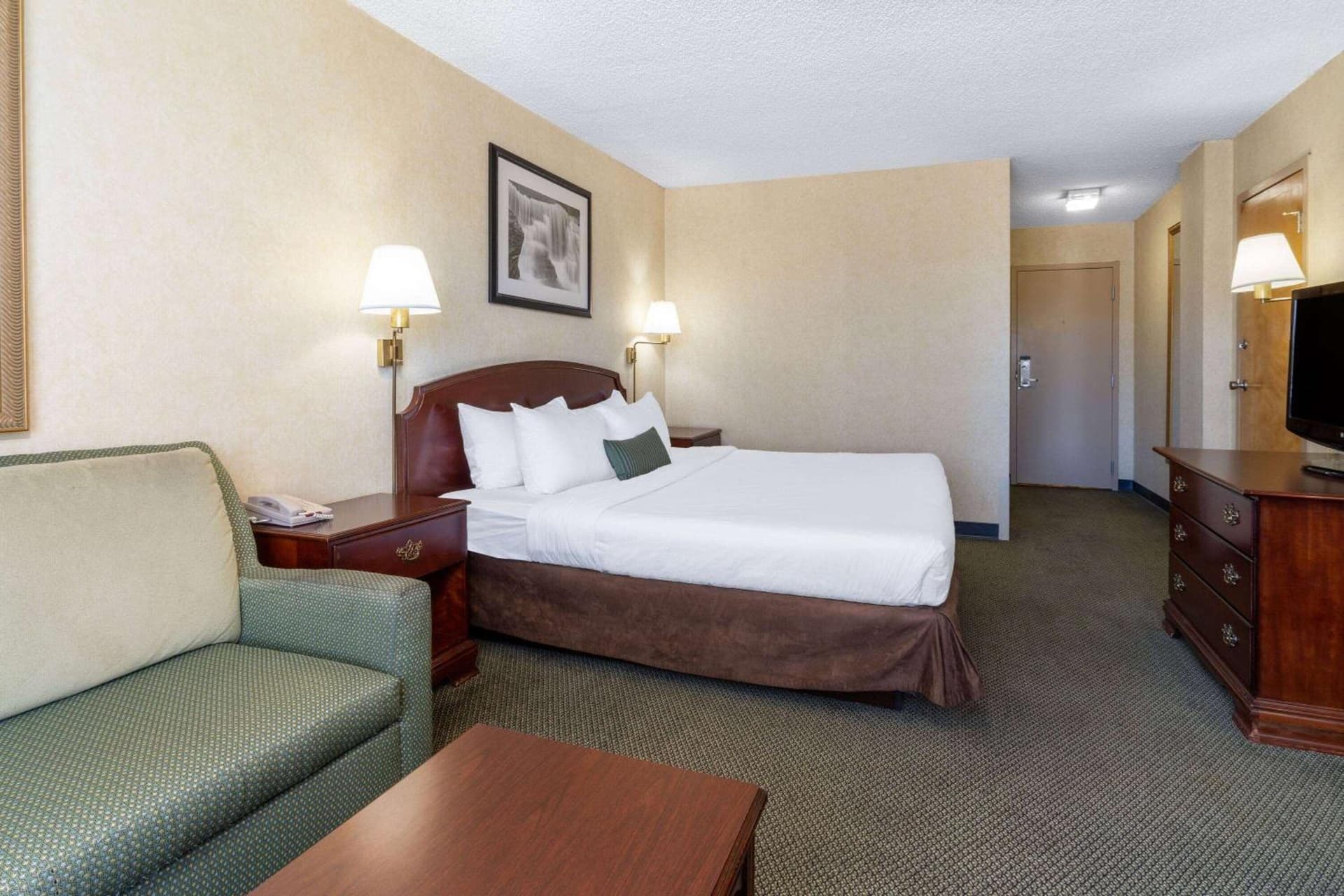 Ramada by Wyndham Reno Hotel & Casino property views in Reno, NV — gallery photo 3