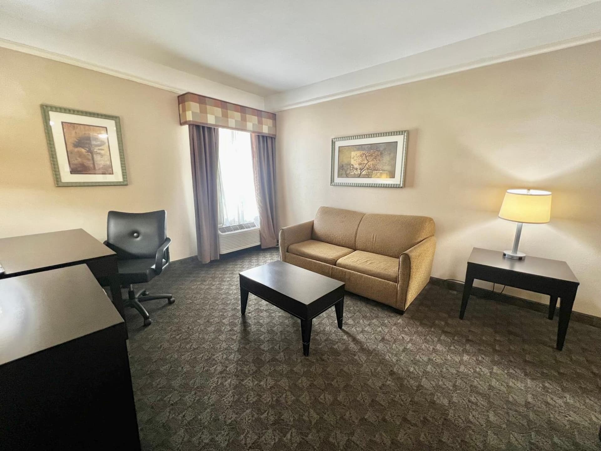 La Quinta Inn & Suites by Wyndham Pharr RGV Medical Center gallery photo in Pharr, TX — image 33