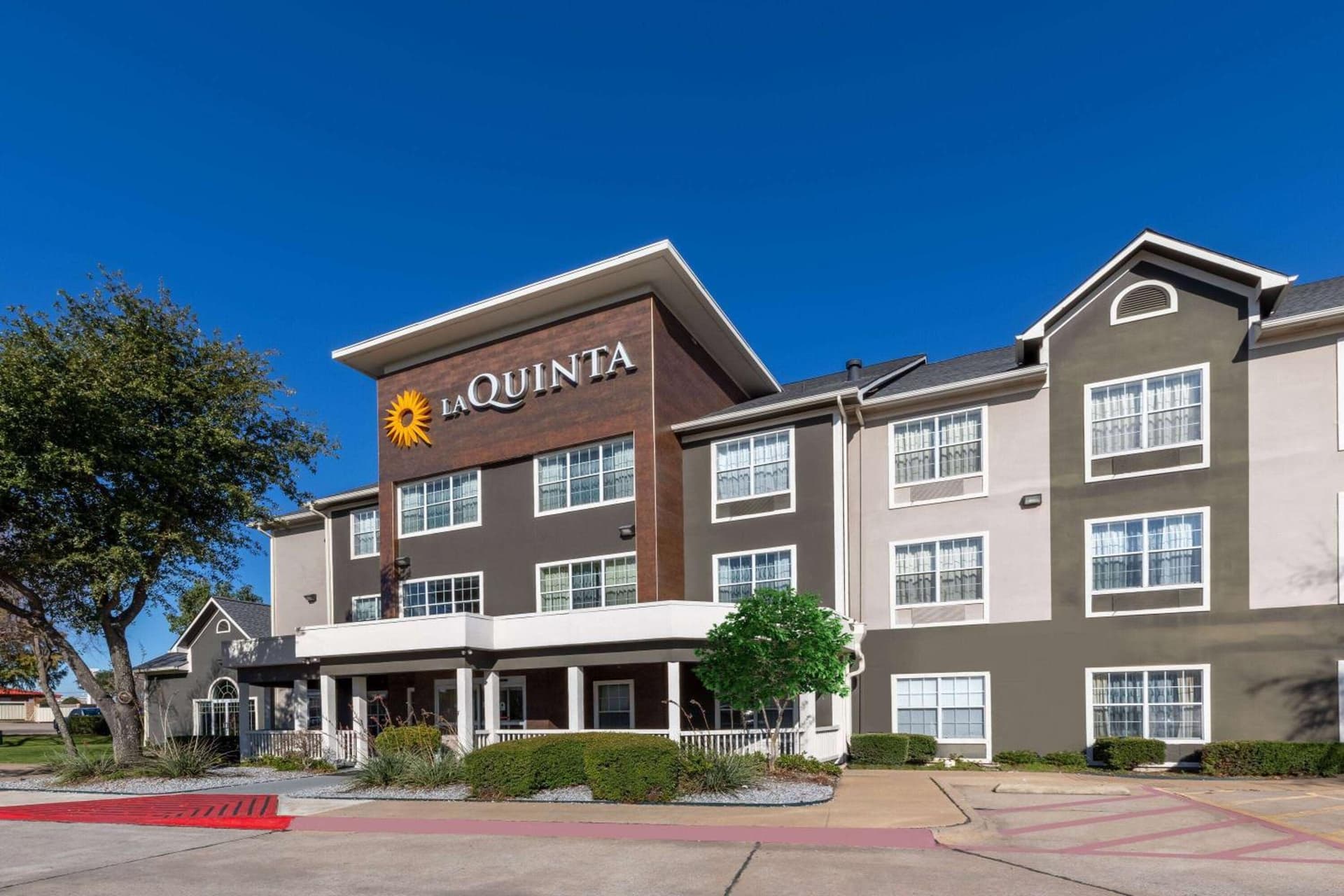 La Quinta by Wyndham Rockwall featured exterior or lobby in Rockwall, TX — similar hotel