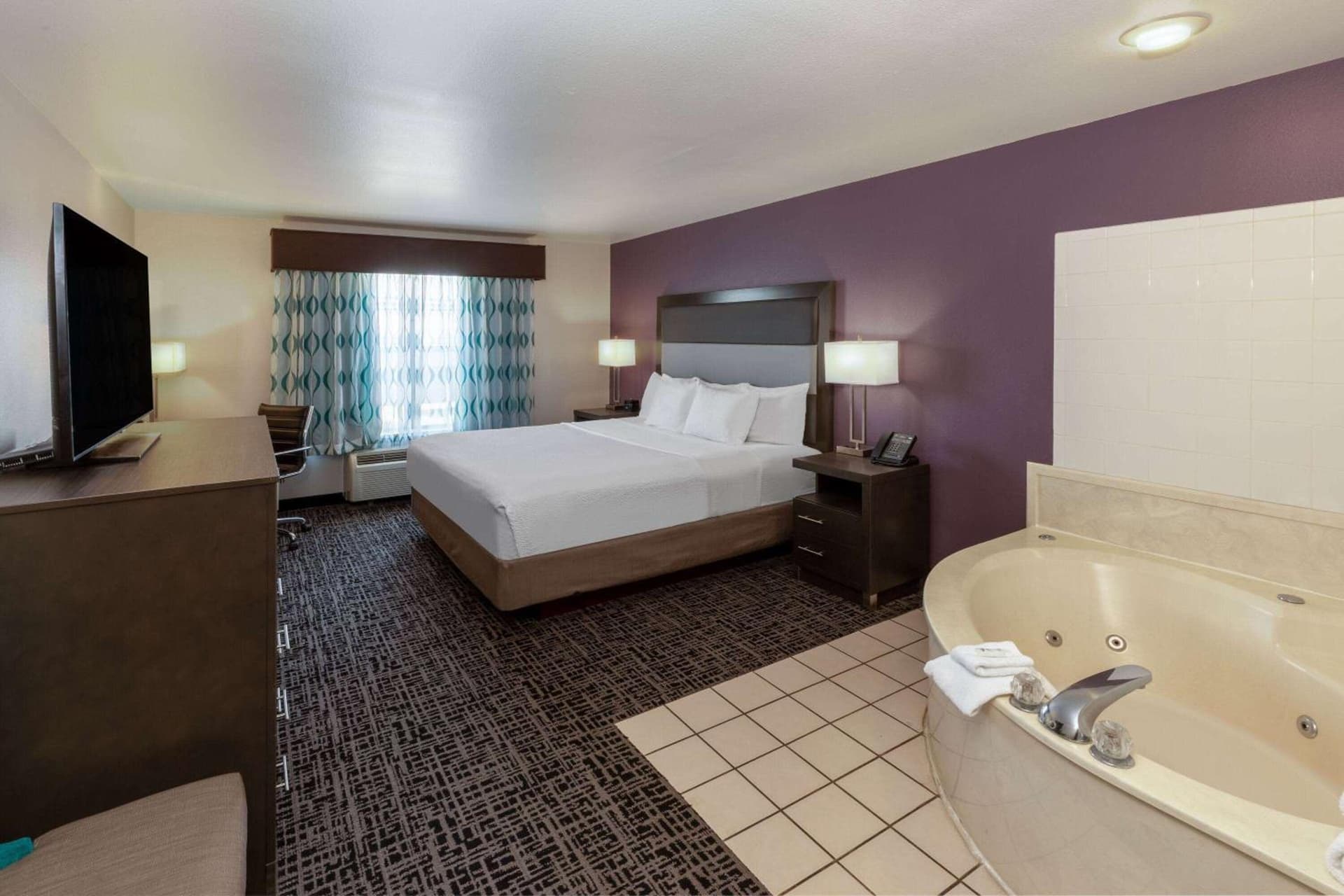 La Quinta by Wyndham Rockwall gallery photo in Rockwall, TX — image 13