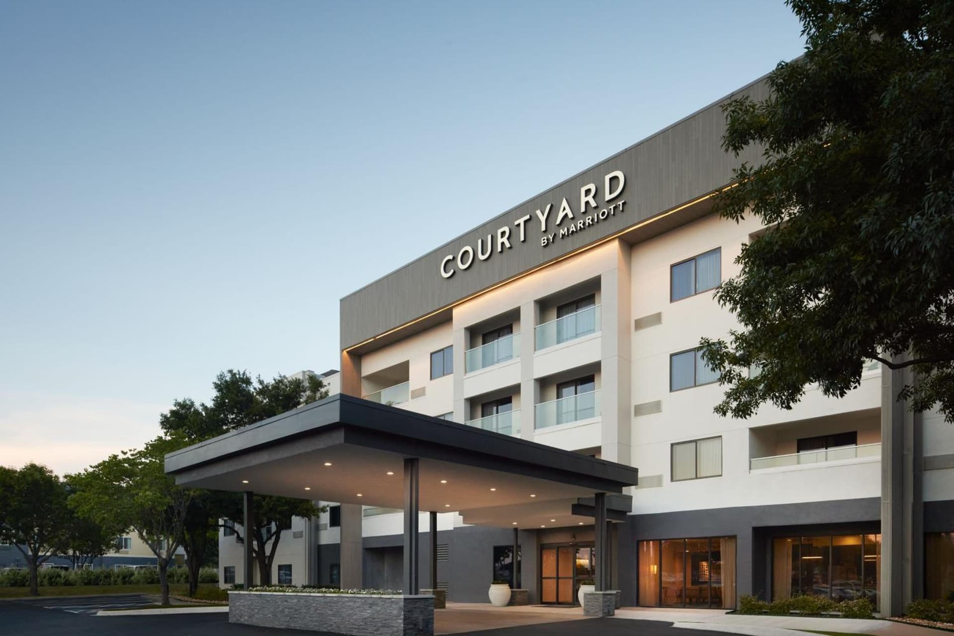 Courtyard Austin South interior in Austin, TX — gallery photo 2