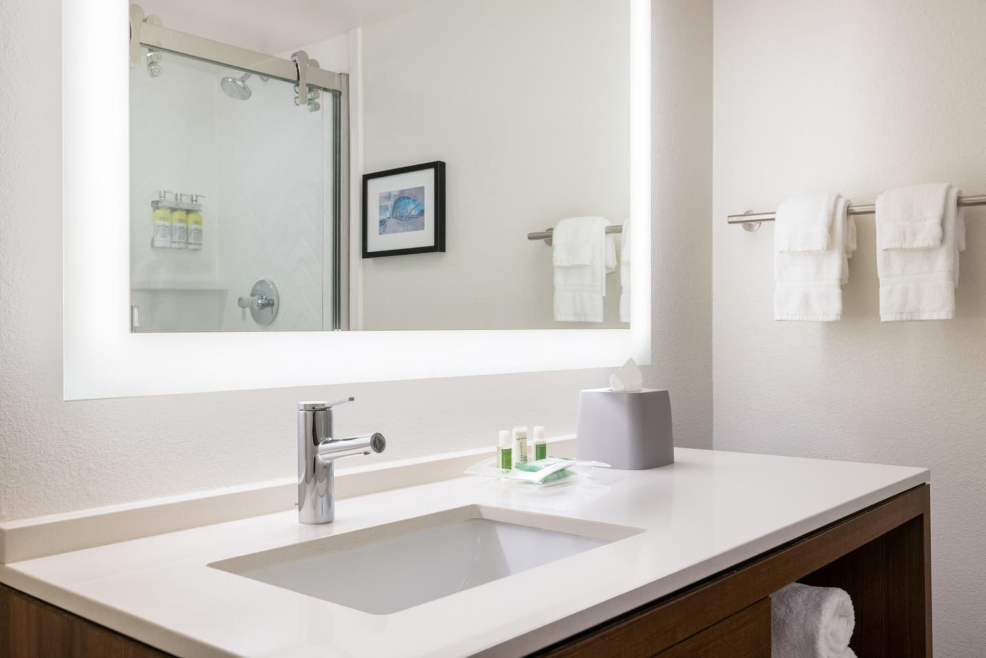 Doubletree By Hilton Fort Worth South interior in Fort Worth, TX — gallery photo 2
