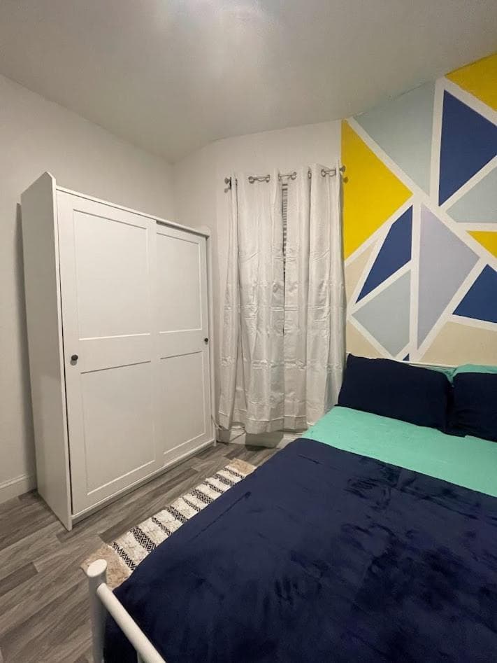 SUITE DREAMs CARROLL 10 gallery photo in Paterson, NJ — image 6