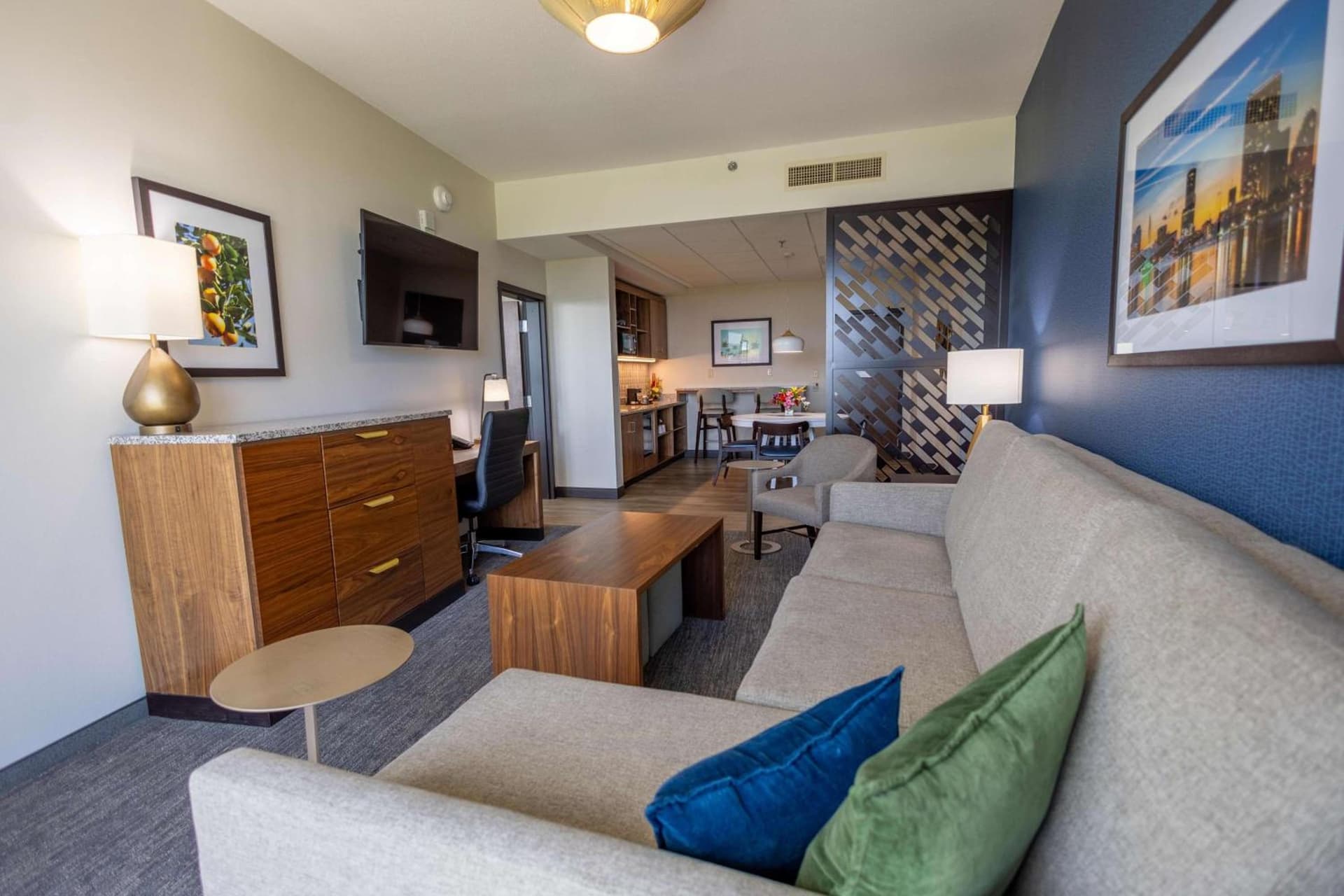 Drury Plaza Hotel Orlando - Disney Springs Area gallery photo in Orlando, FL — image 59