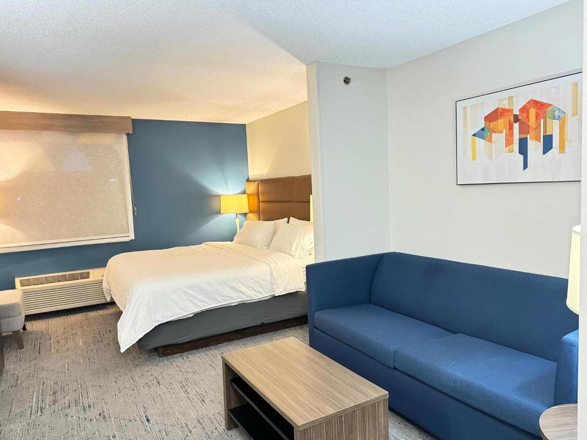 Holiday Inn Express Hotel & Suites St. Paul - Woodbury by IHG gallery photo in Woodbury, MN — image 41