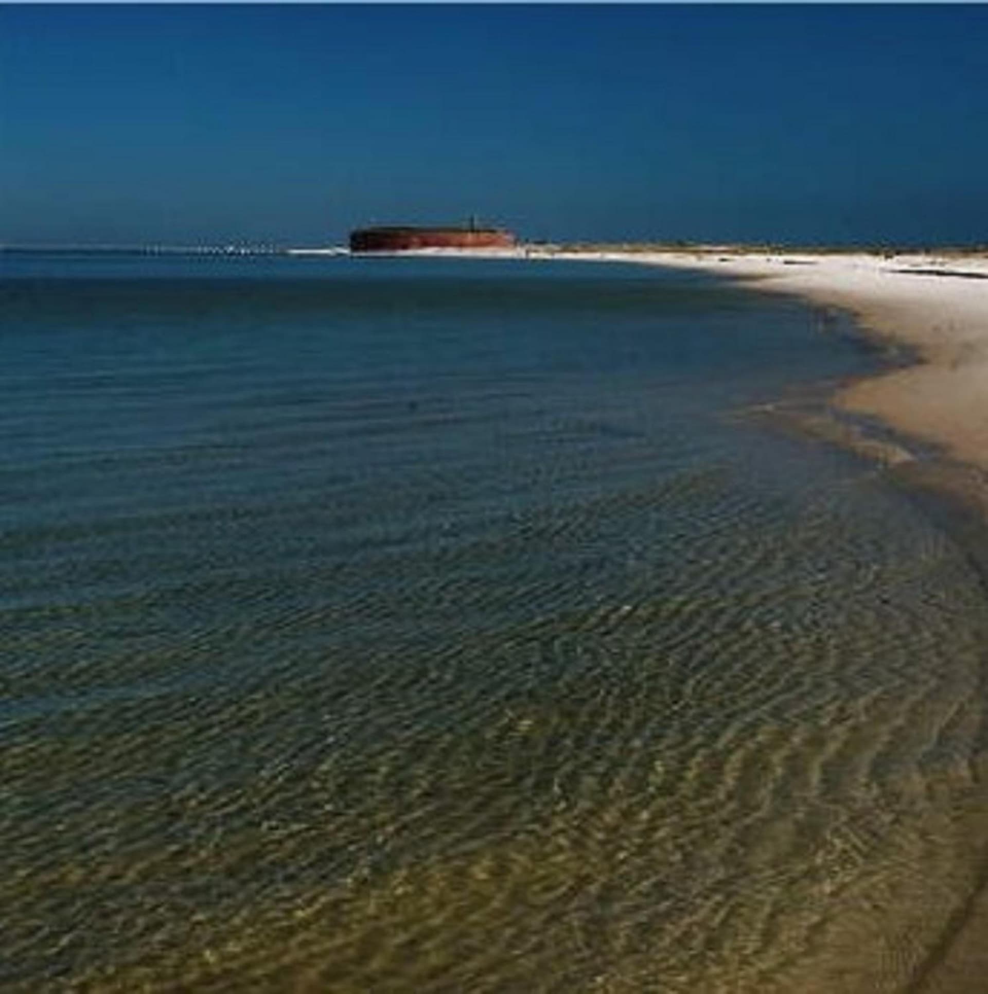 Holiday Inn Express - Gulfport Beach by IHG gallery photo in Gulfport, MS — image 24