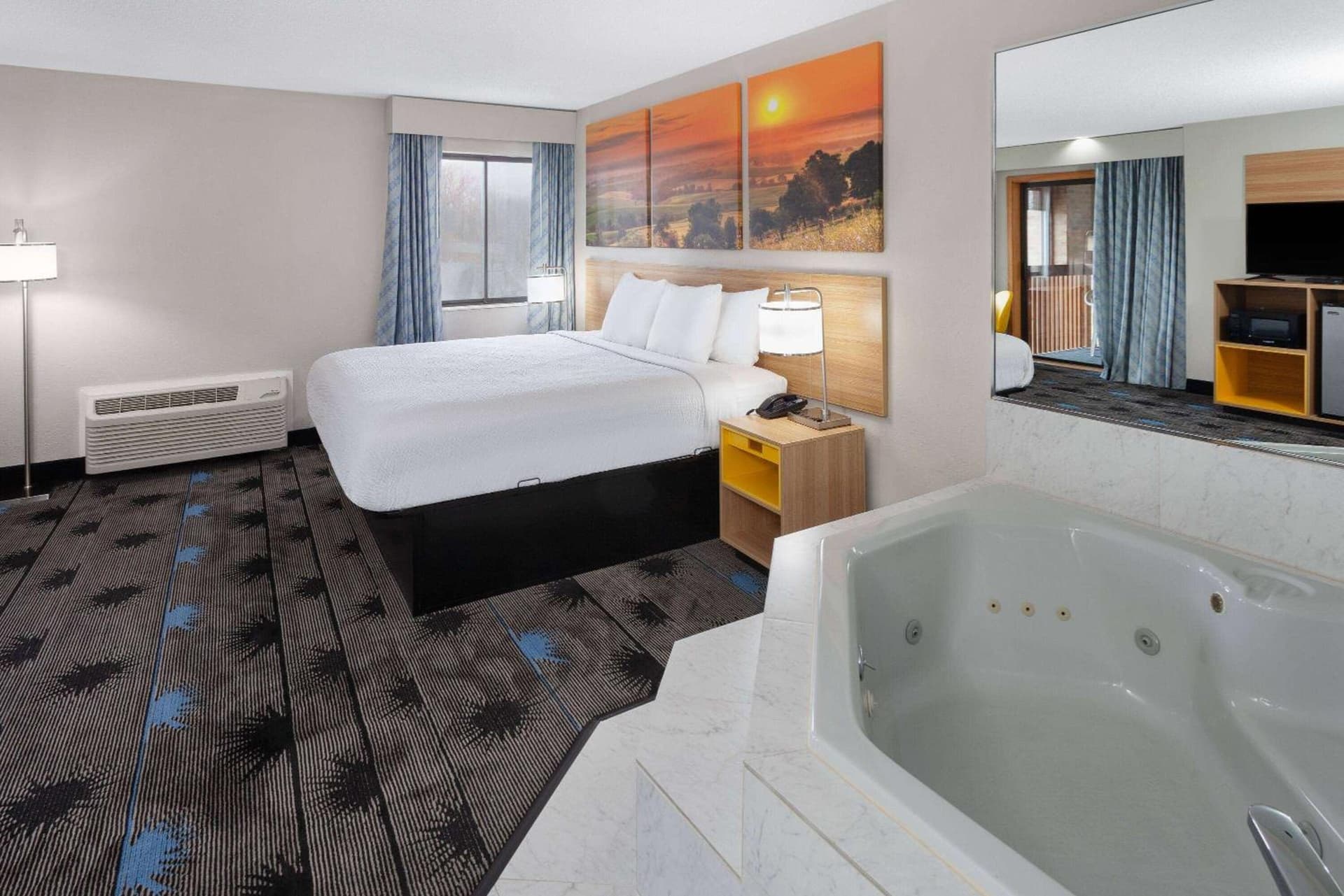 Days Inn by Wyndham Wooster interior in Wooster, OH — gallery photo 2