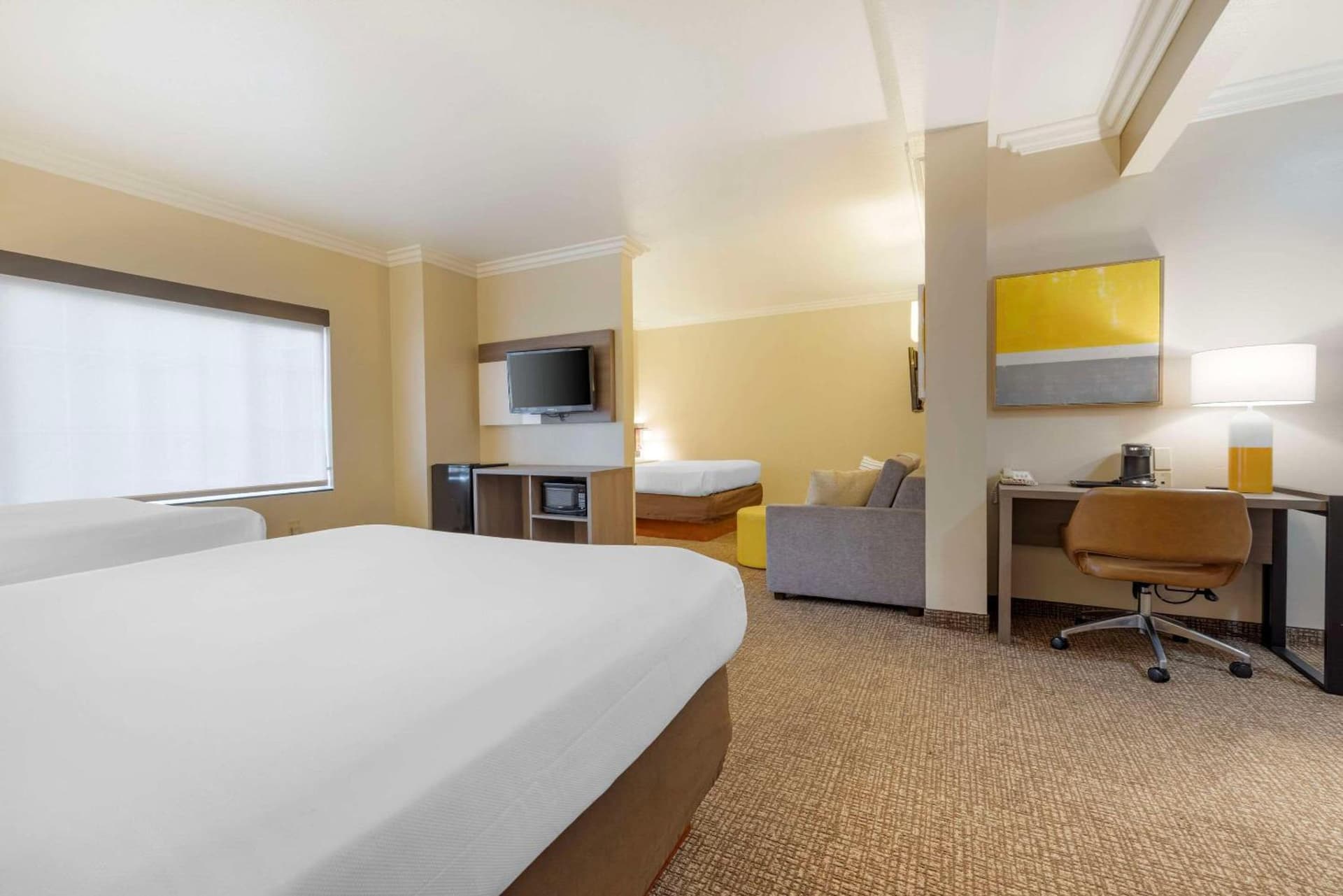 Comfort Suites Oceanside Camp Pendleton Area gallery photo in Oceanside, CA — image 4