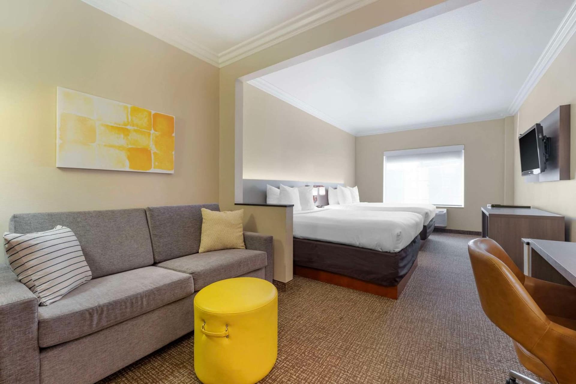 Comfort Suites Oceanside Camp Pendleton Area gallery photo in Oceanside, CA — image 9