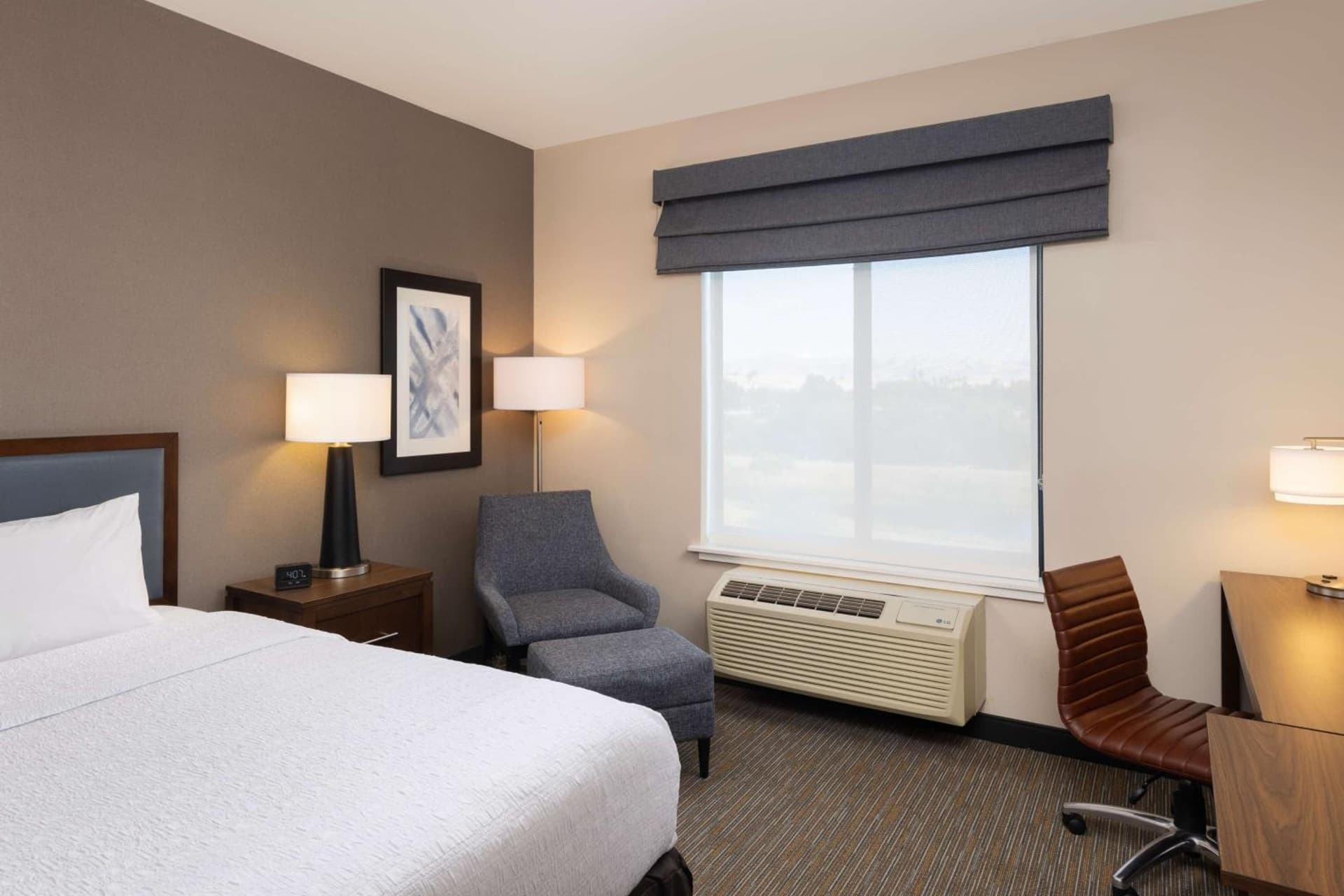 Hampton Inn San Jose Cherry Ave, CA gallery photo in San Jose, CA — image 17
