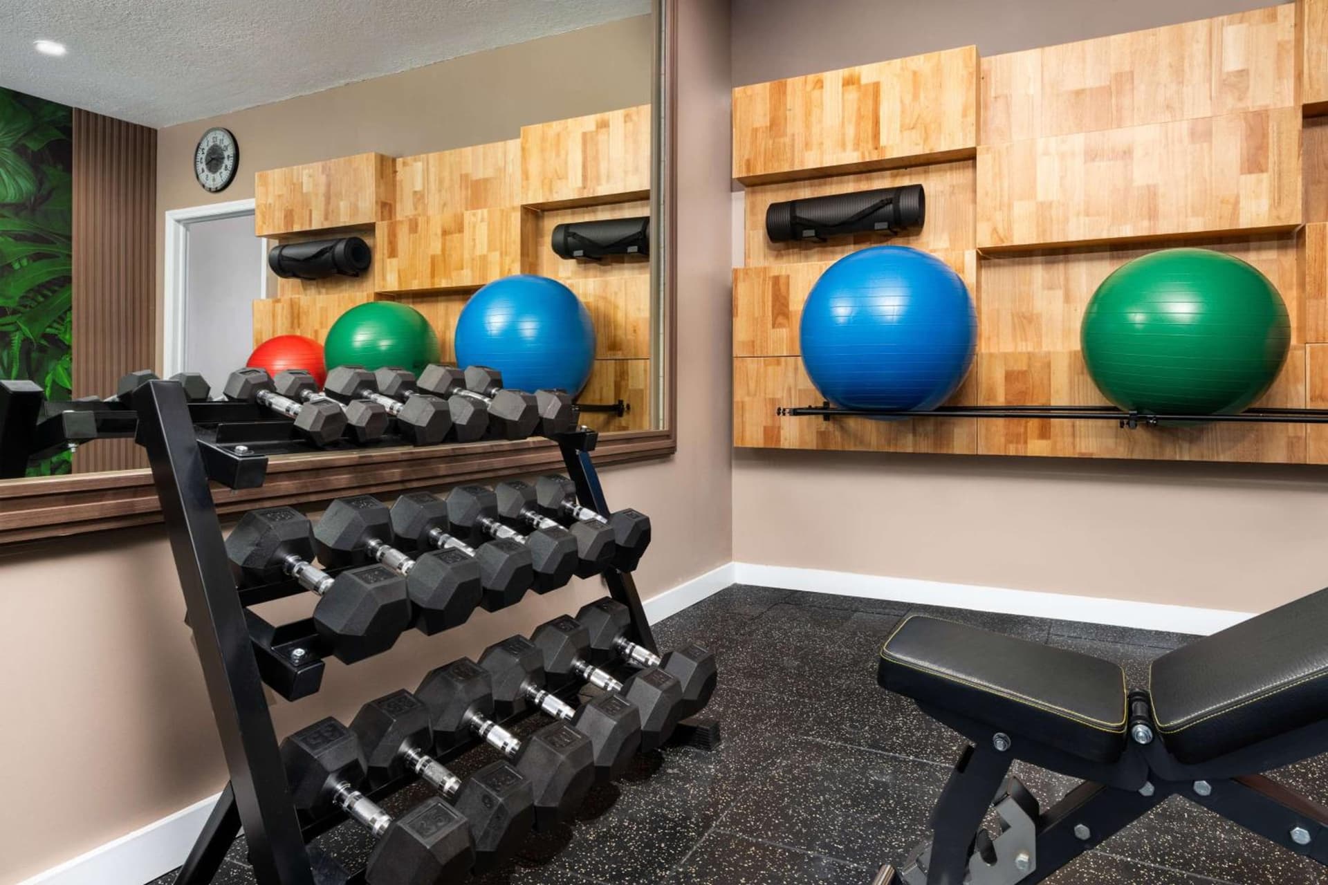 Dolce by Wyndham Hollywood gallery photo in Hollywood, FL — image 19