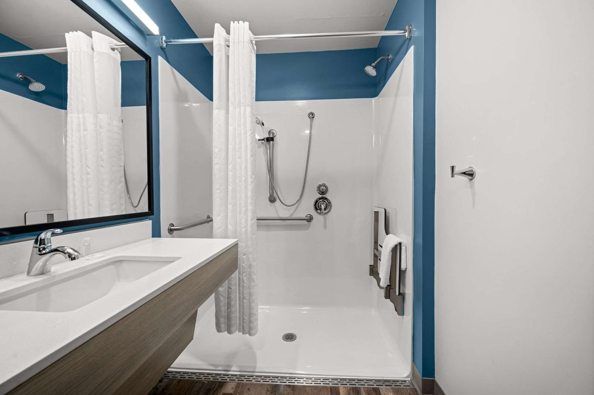 WoodSpring Suites Dearborn Detroit gallery photo in Dearborn, MI — image 22
