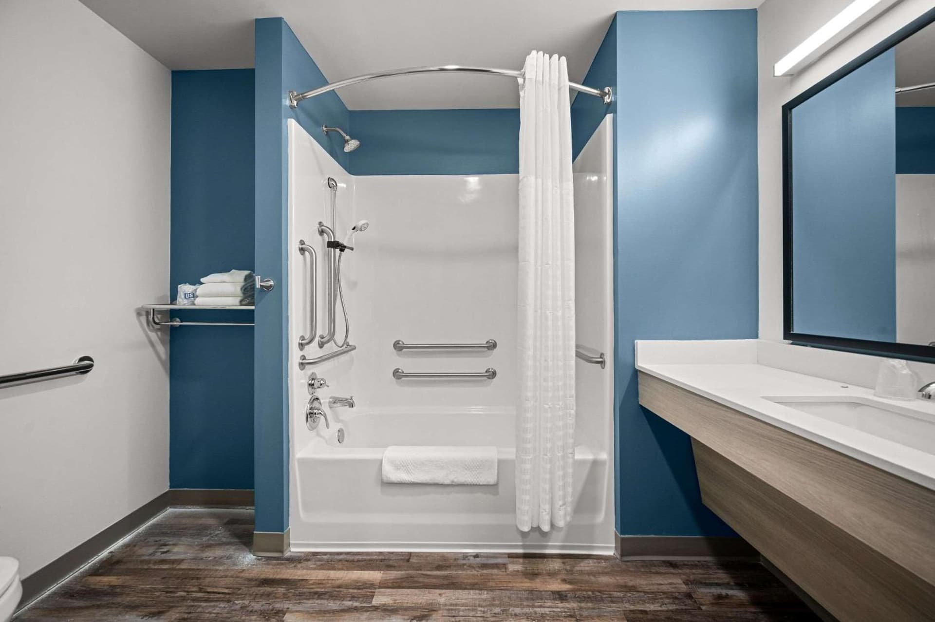 WoodSpring Suites Dearborn Detroit gallery photo in Dearborn, MI — image 26