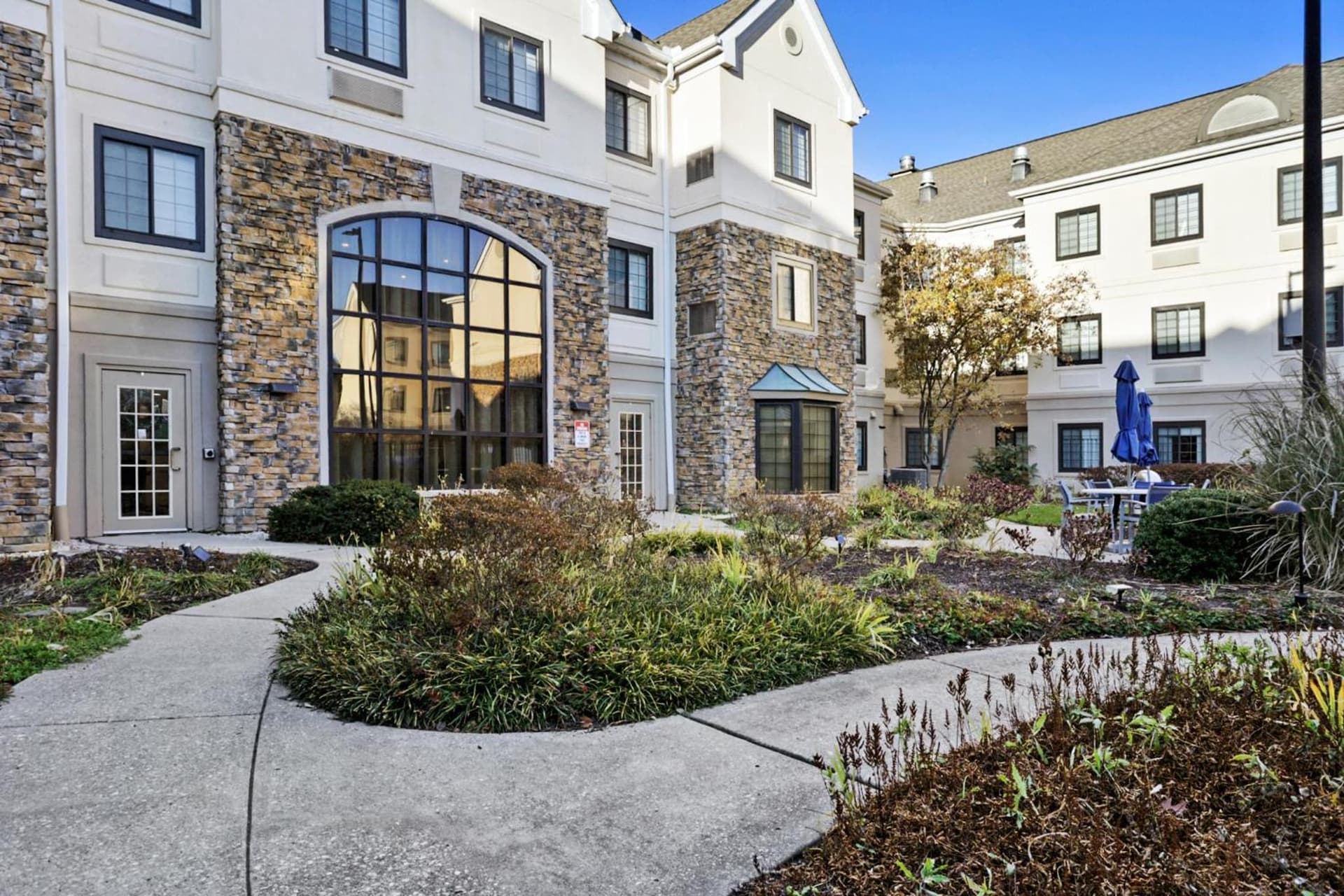 Staybridge Suites Columbia - Baltimore by IHG gallery photo in Columbia, MD — image 4