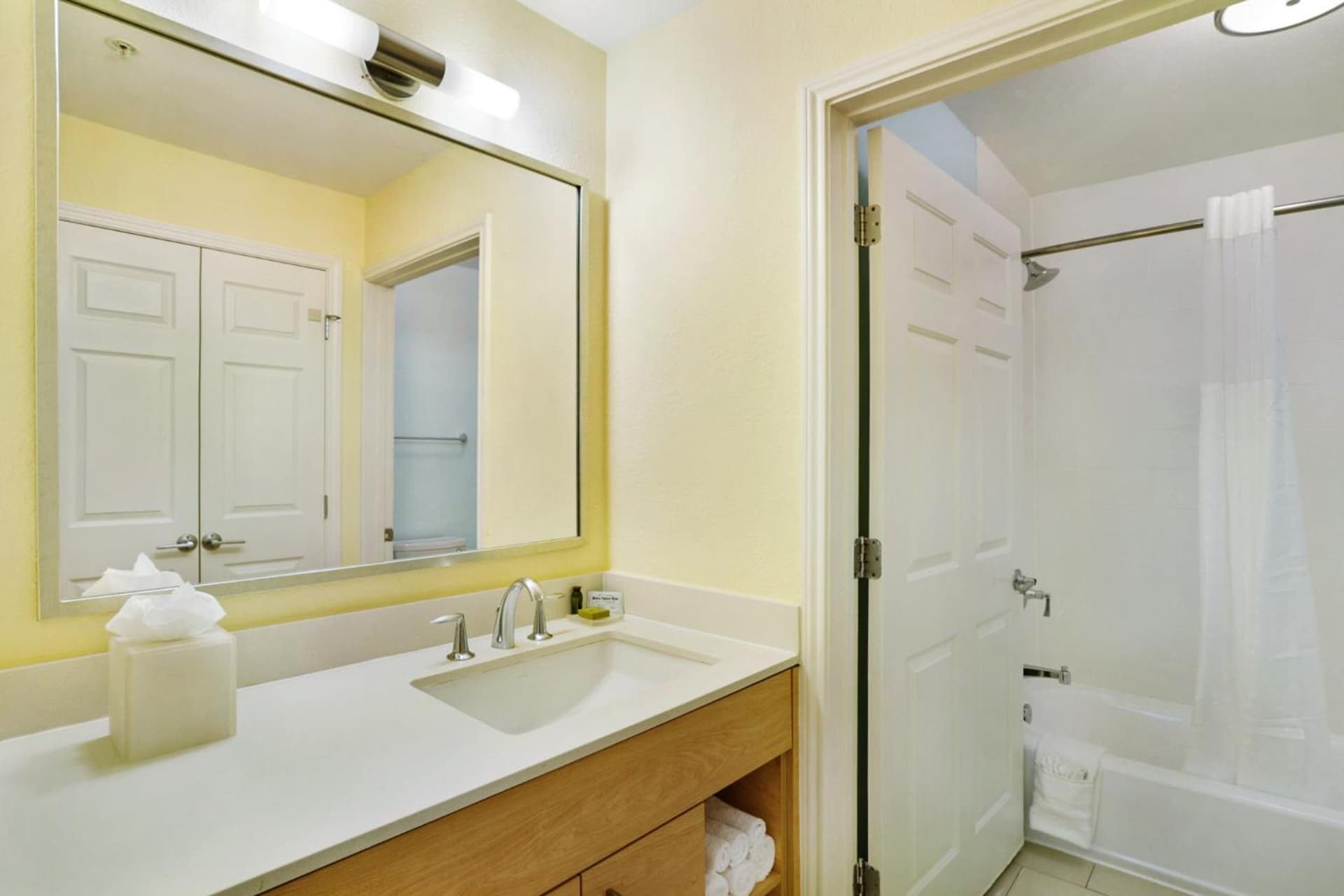 Staybridge Suites Columbia - Baltimore by IHG gallery photo in Columbia, MD — image 15