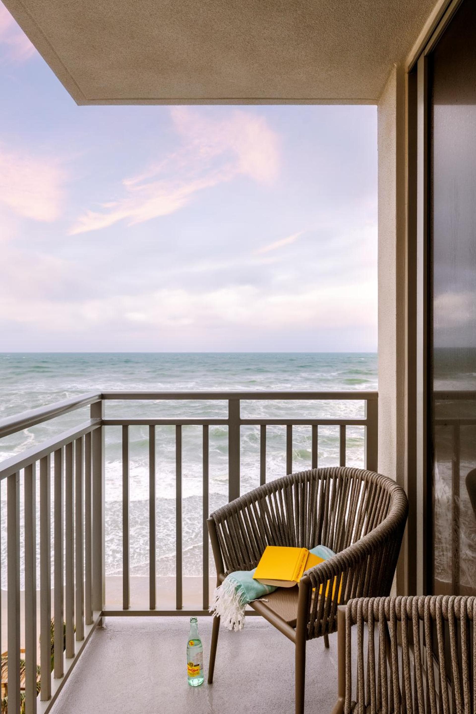 Hillsboro Beach Resort By Kasa gallery photo in Deerfield Beach, FL — image 6