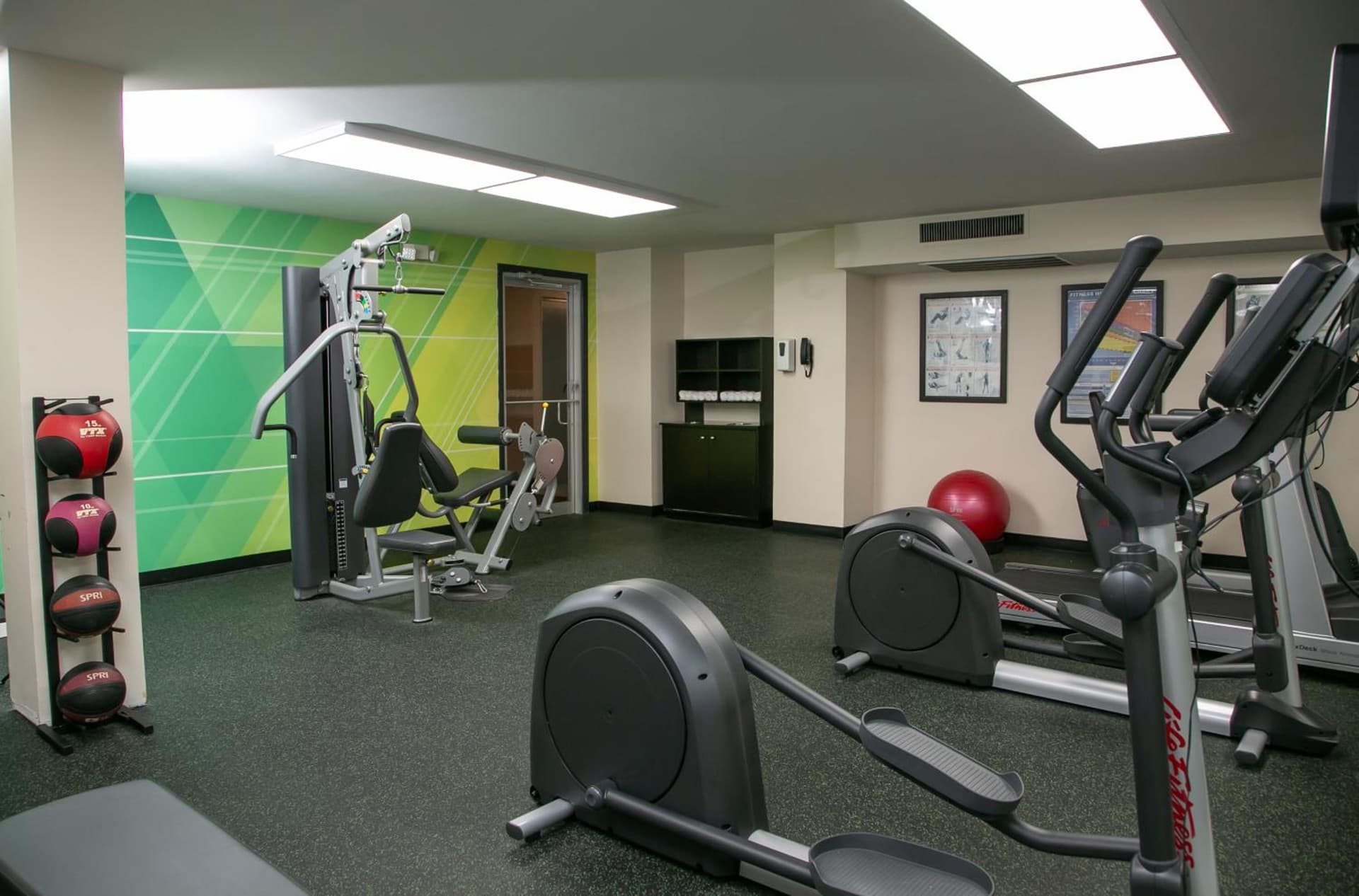 Holiday Inn Metairie New Orleans by IHG gallery photo in Metairie, LA — image 84