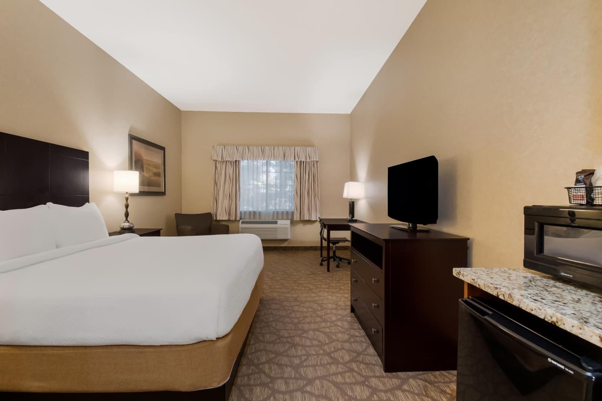 Best Western University Inn and Suites gallery photo in Forest Grove, OR — image 33