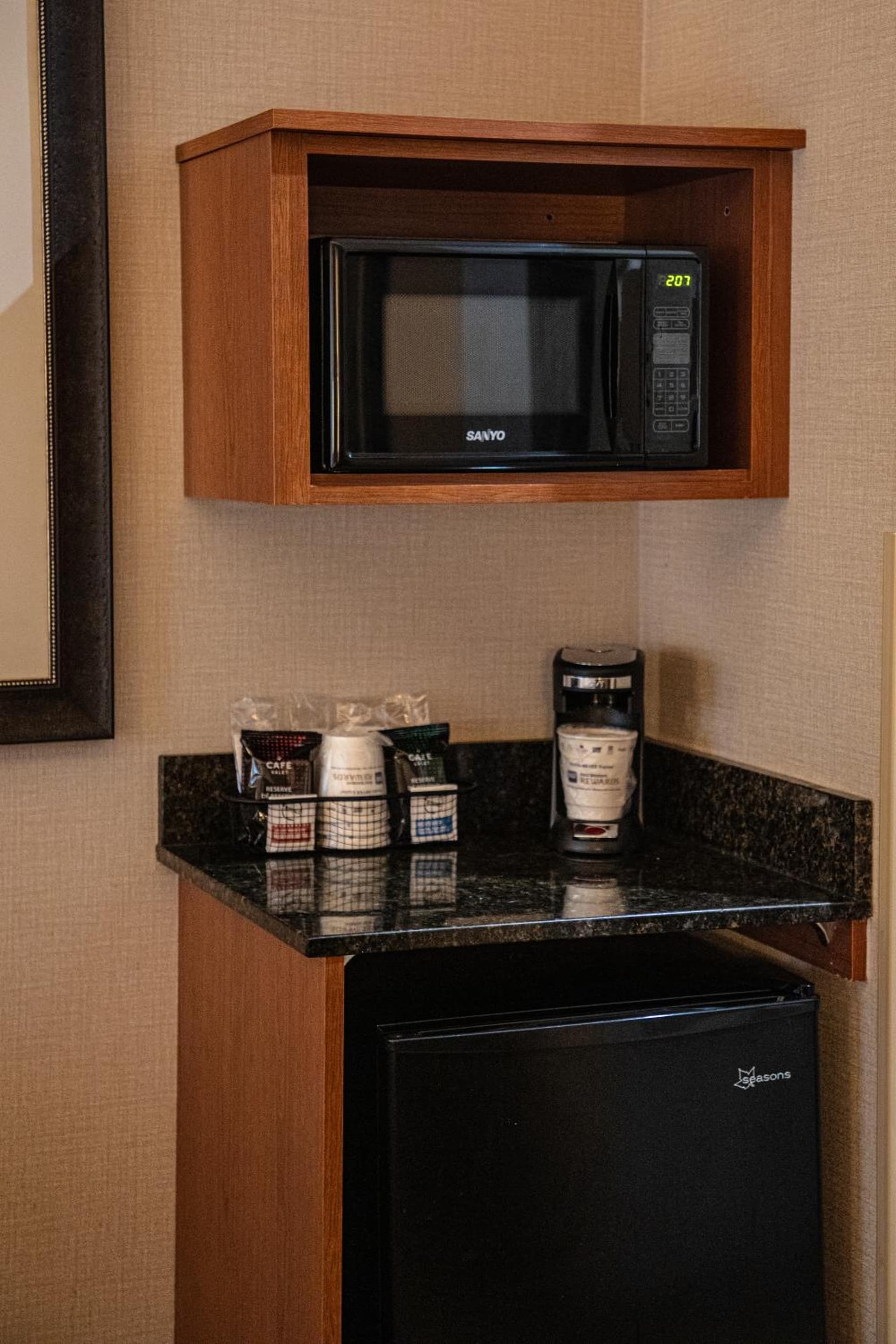 Best Western University Inn and Suites gallery photo in Forest Grove, OR — image 18