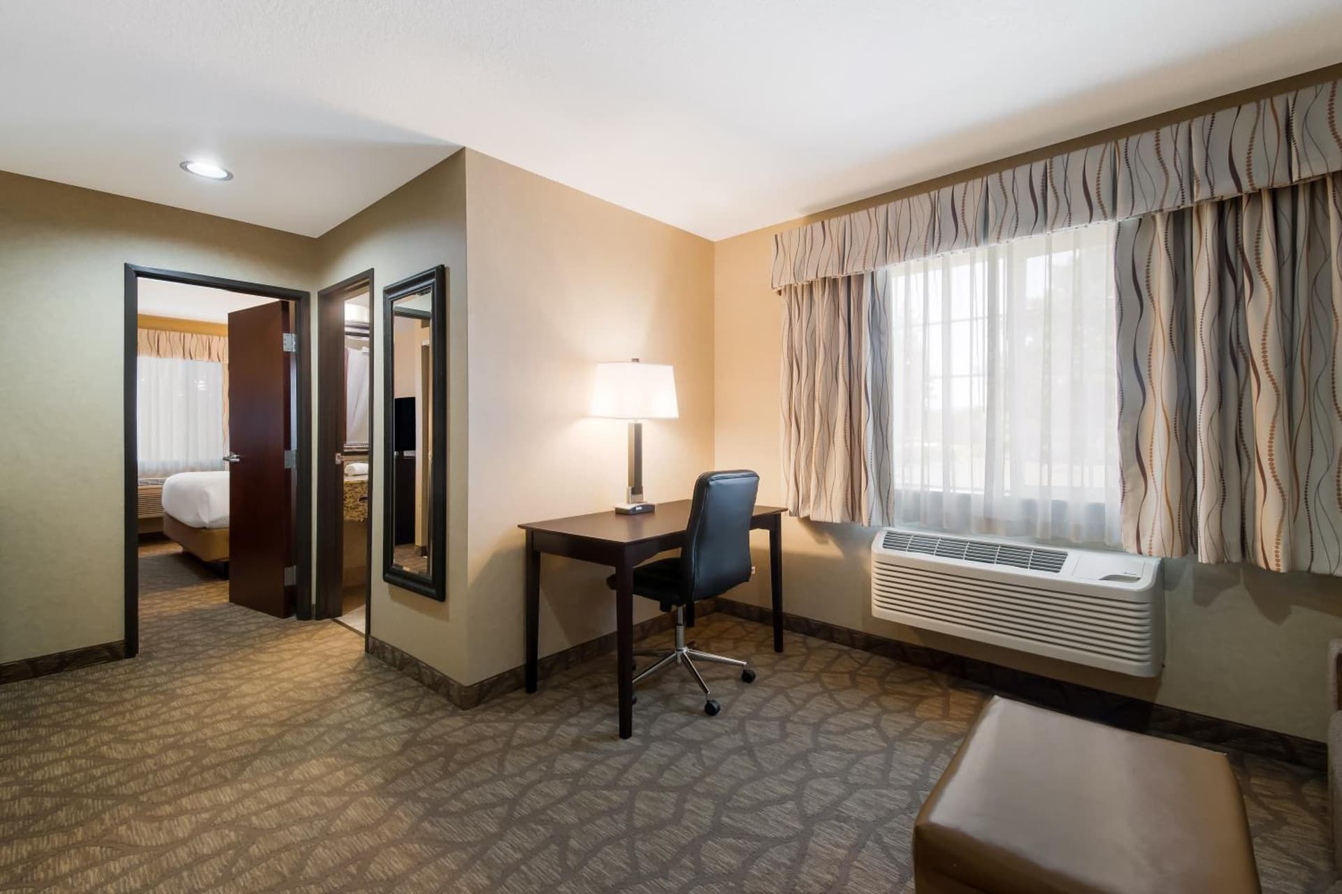 Best Western University Inn and Suites gallery photo in Forest Grove, OR — image 39
