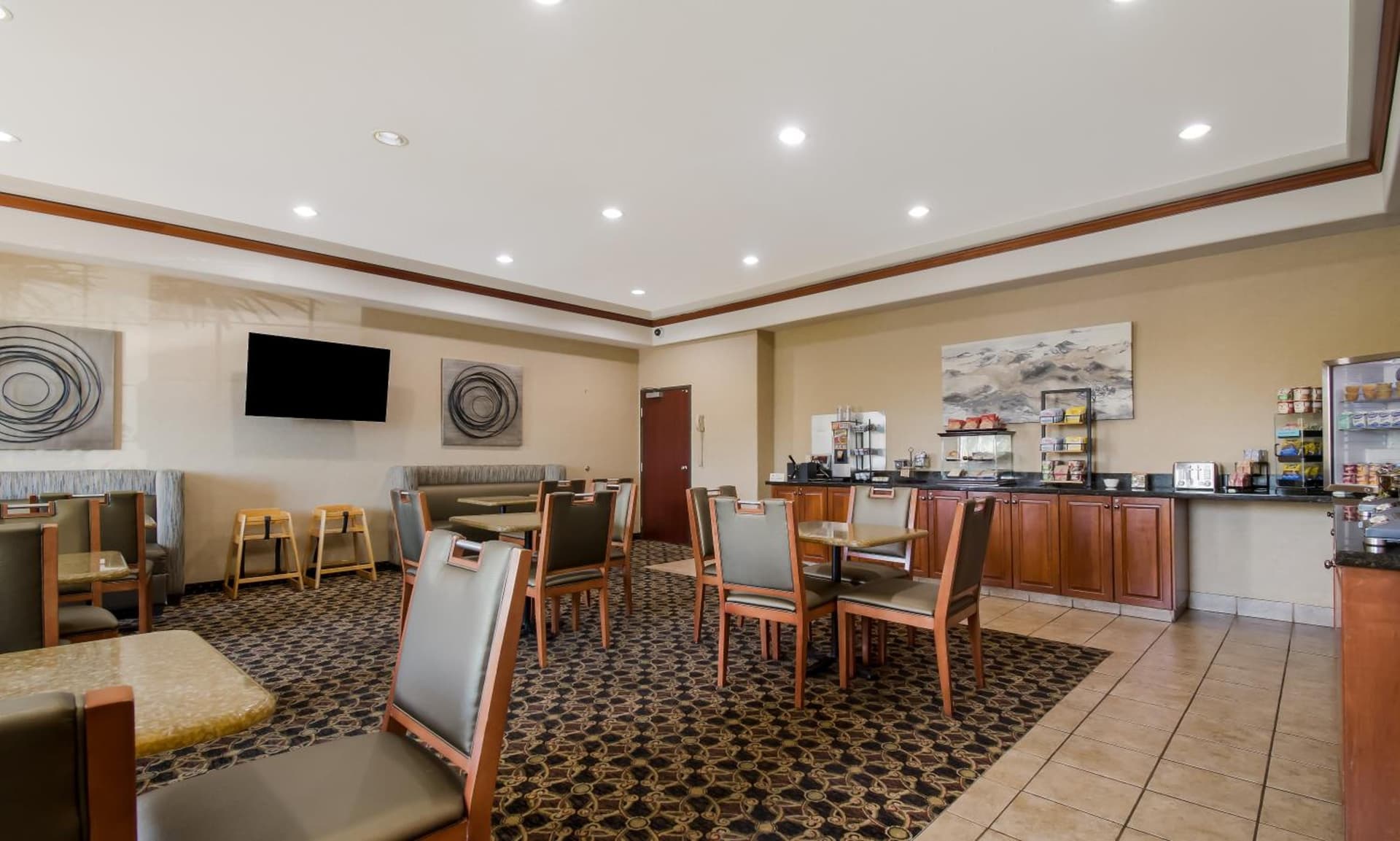 Best Western University Inn and Suites gallery photo in Forest Grove, OR — image 8
