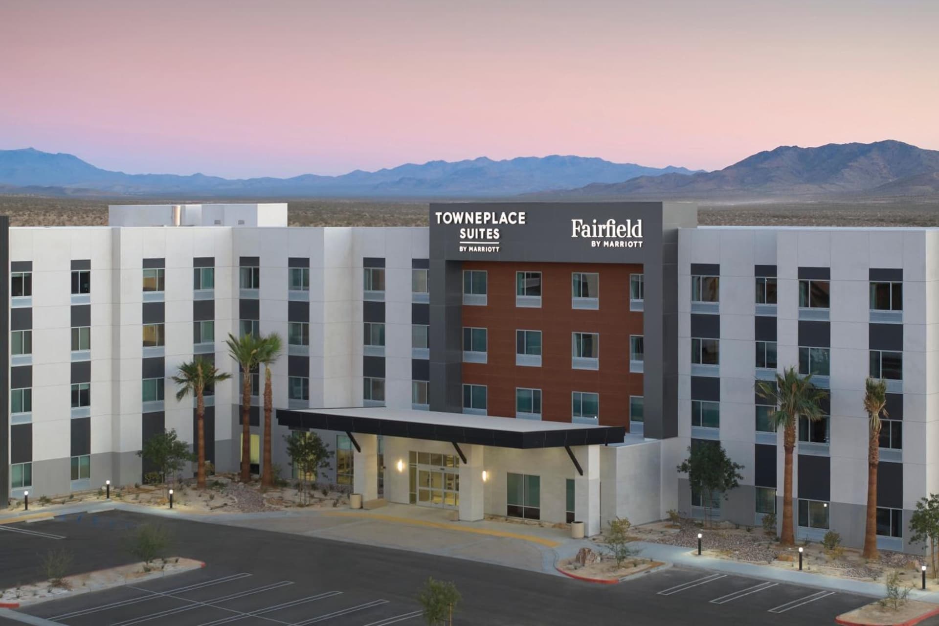 Fairfield by Marriott Inn & Suites Barstow interior in Barstow, CA — gallery photo 2