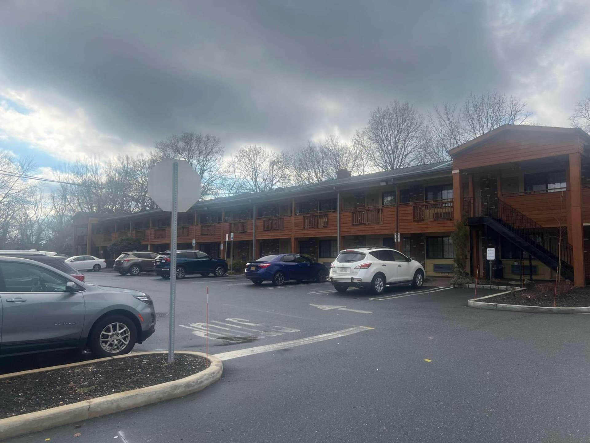 SureStay Plus by Best Western Woodbury Inn — hotel in Woodbury, Minnesota