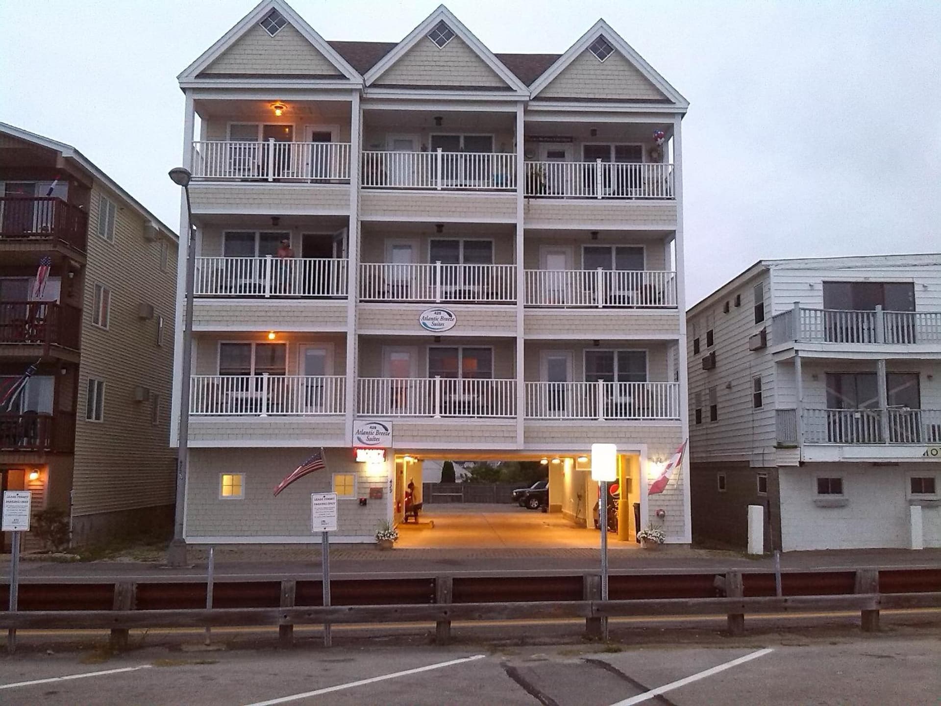 Atlantic Breeze Suites featured exterior or lobby in Hampton, NH — similar hotel