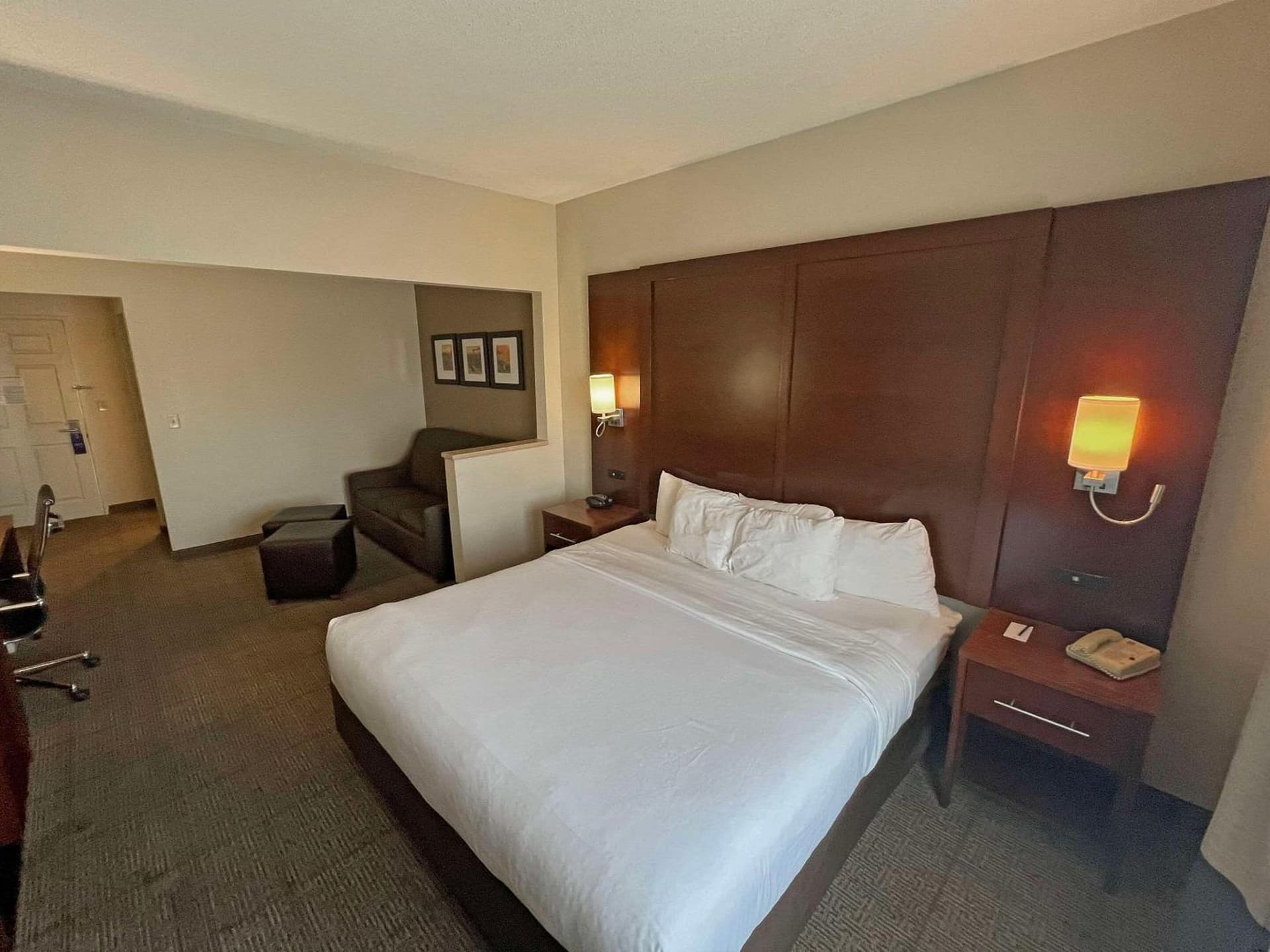 Comfort Suites Peoria Sports Complex gallery photo in Peoria, AZ — image 24
