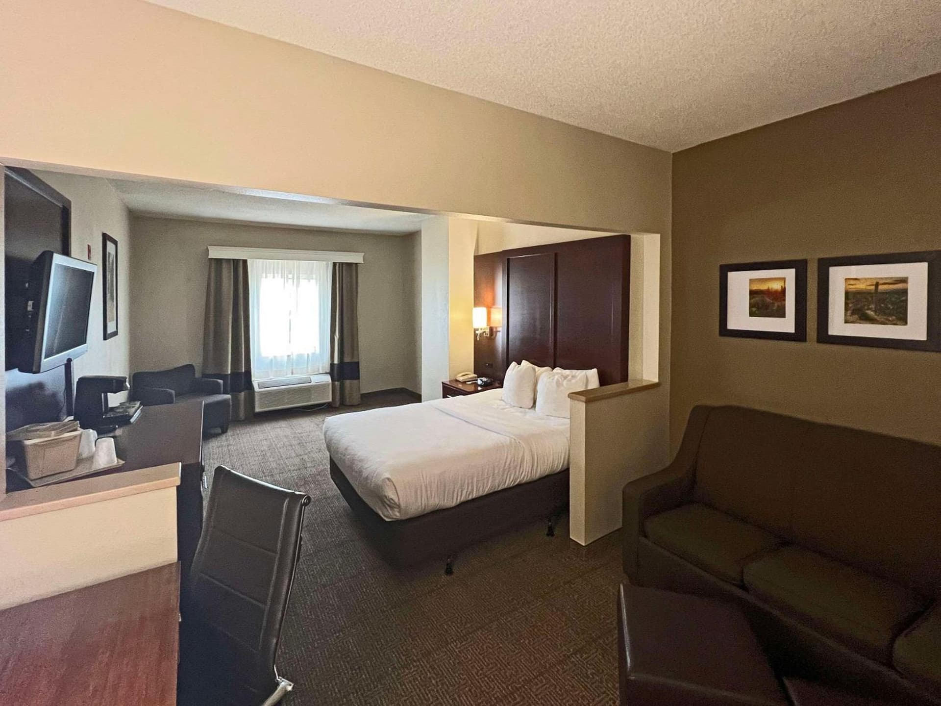 Comfort Suites Peoria Sports Complex gallery photo in Peoria, AZ — image 15